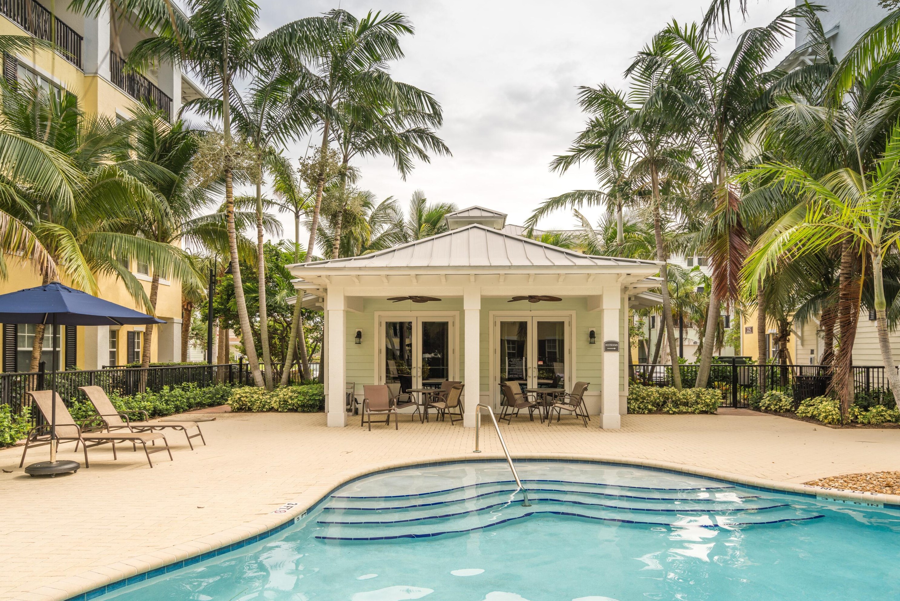3130 W Latitude Cir #405, Delray Beach, FL 33483