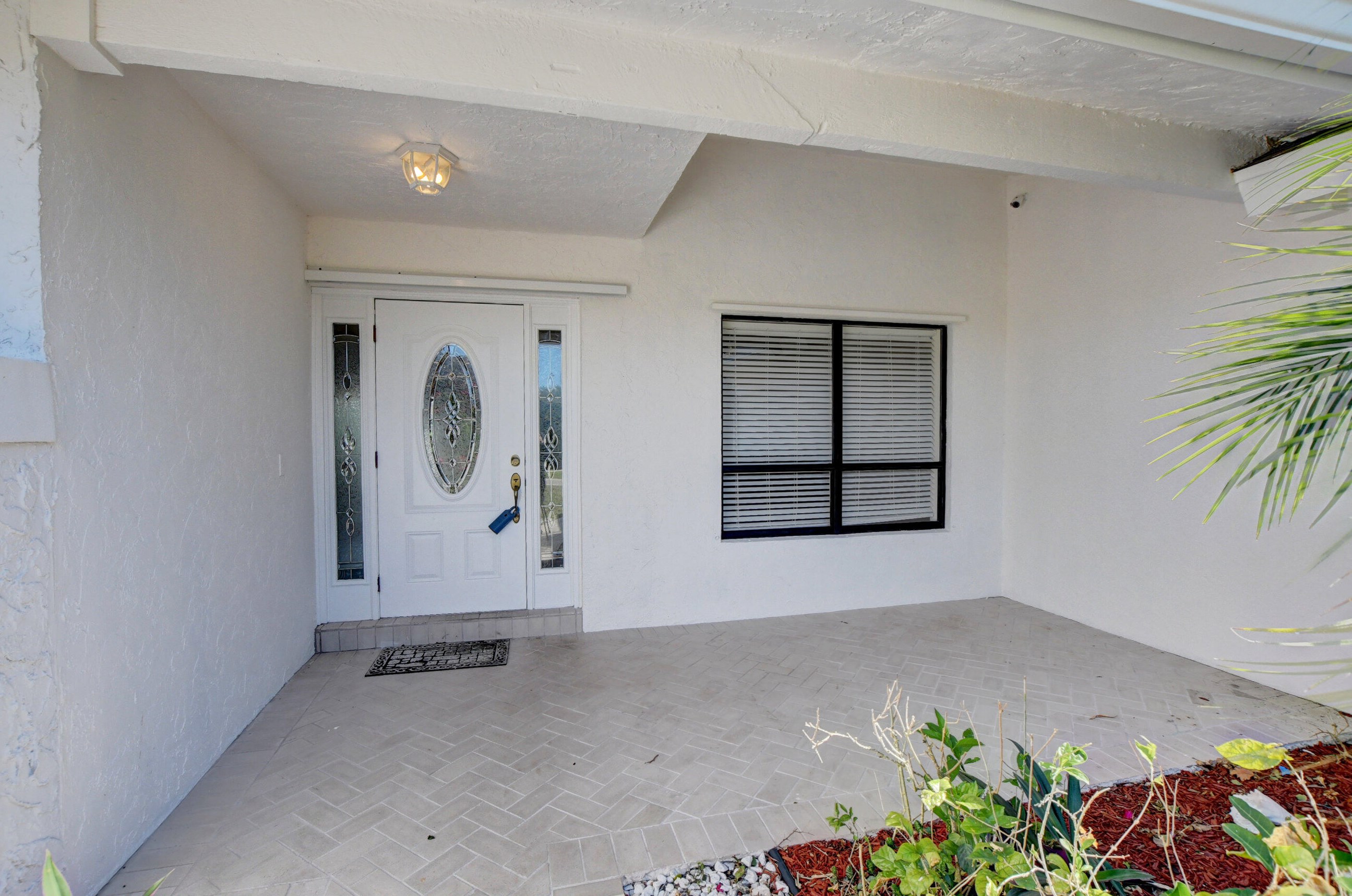 17768 Maplewood Dr, Boca Raton FL  33487-2171 exterior