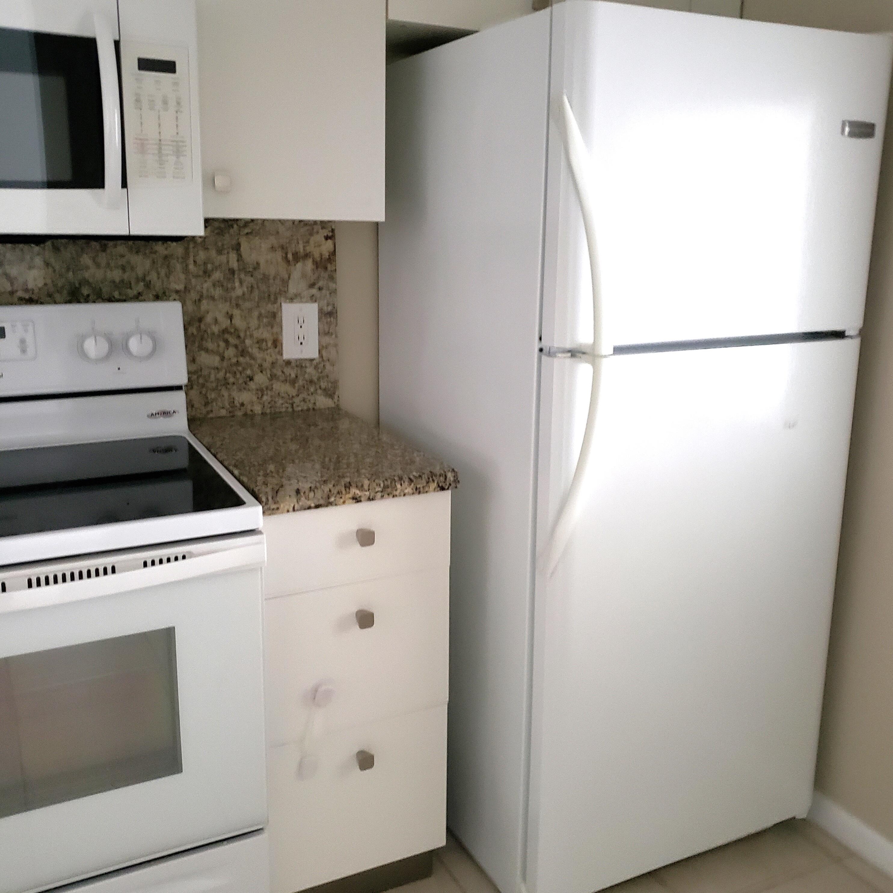 9273 Sw 8th St #322, Boca Raton, FL 33428