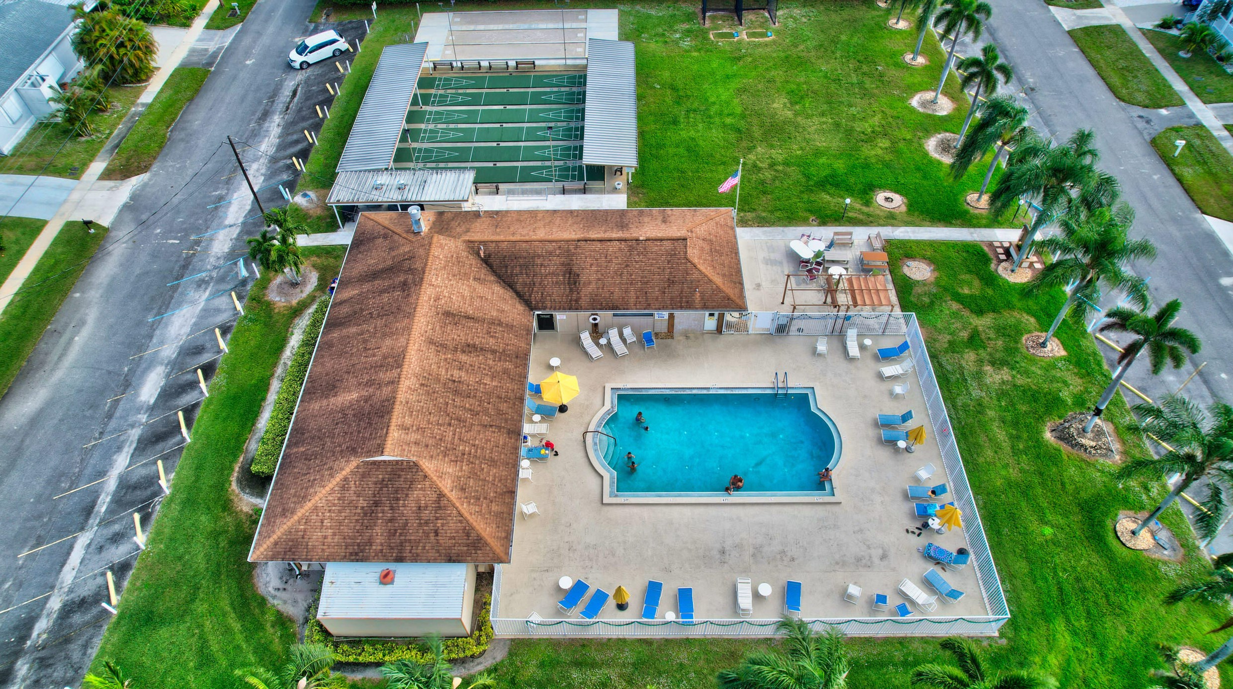 4434 Mockingbird Dr, Boynton Beach FL  33436-2640 exterior