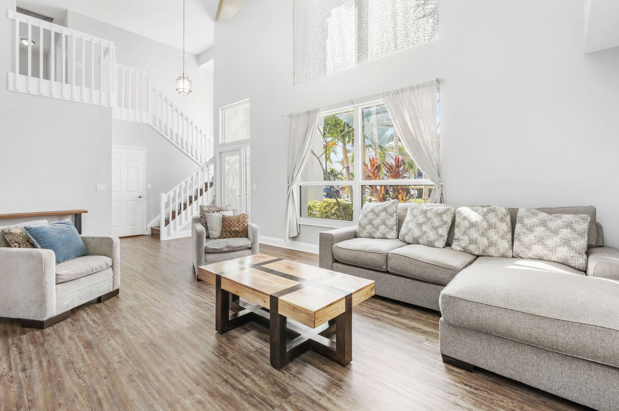 18149 Fairview Cir, Jupiter FL  33469-1807 exterior