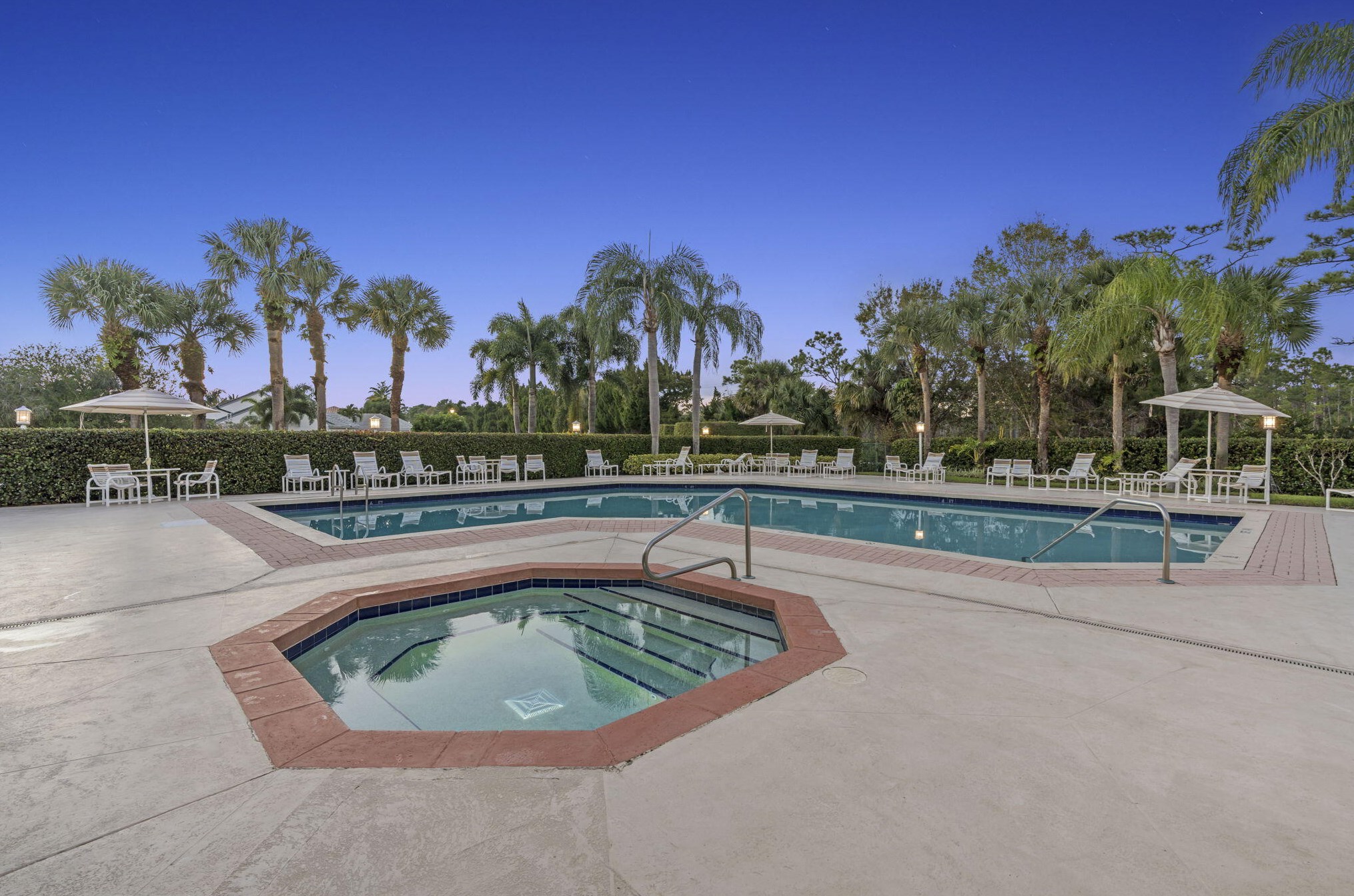18149 Fairview Cir, Jupiter FL  33469-1807 exterior