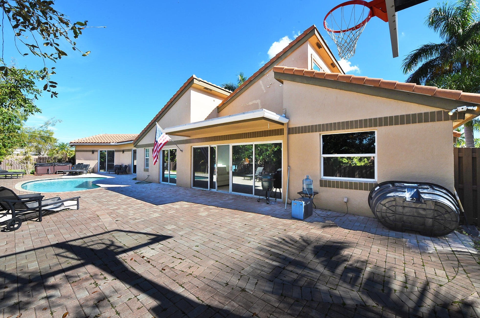 1511 1st Ave, Boca Raton FL  33432-7219 exterior