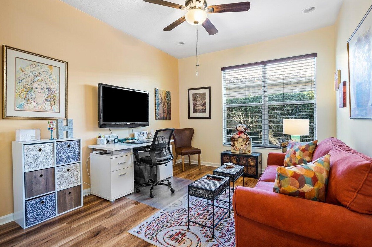 7038 Great Falls Cir, Boynton Beach FL  33437-3998 exterior