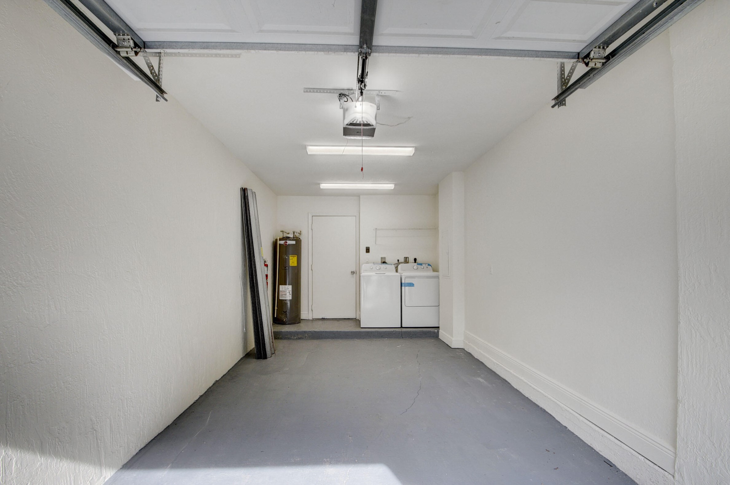 6623 Old Farm Trl, Boynton Beach FL 33437-7903 exterior