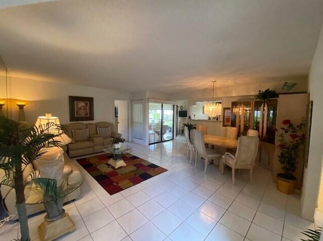 3367 Perimeter Dr, Lake Worth FL  33467-2035 exterior