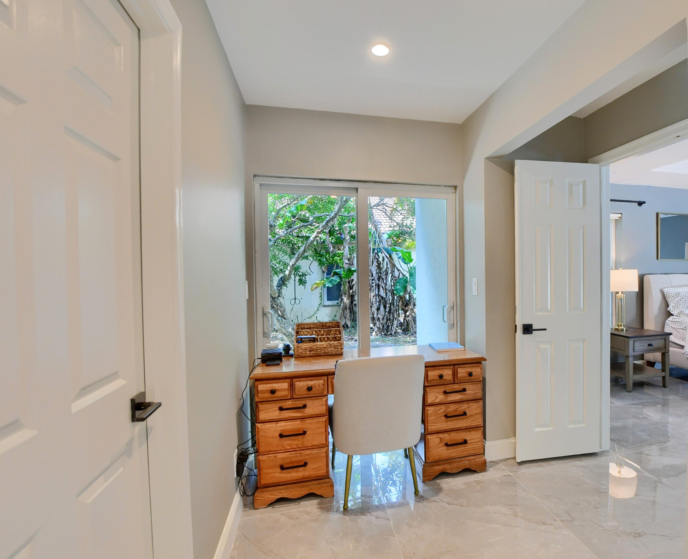 1285 Royal Palm Rd, Boca Raton FL  33486-4415 exterior