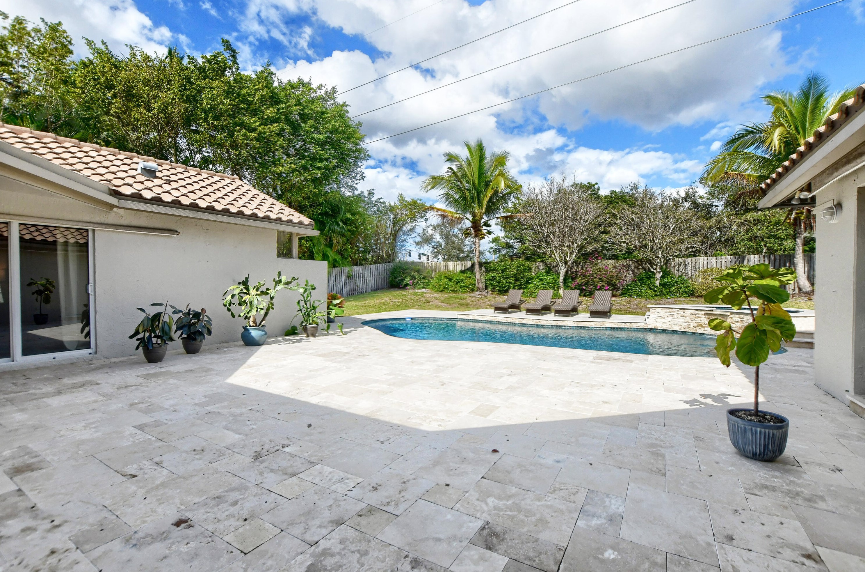 1285 Royal Palm Rd, Boca Raton FL  33486-4415 exterior