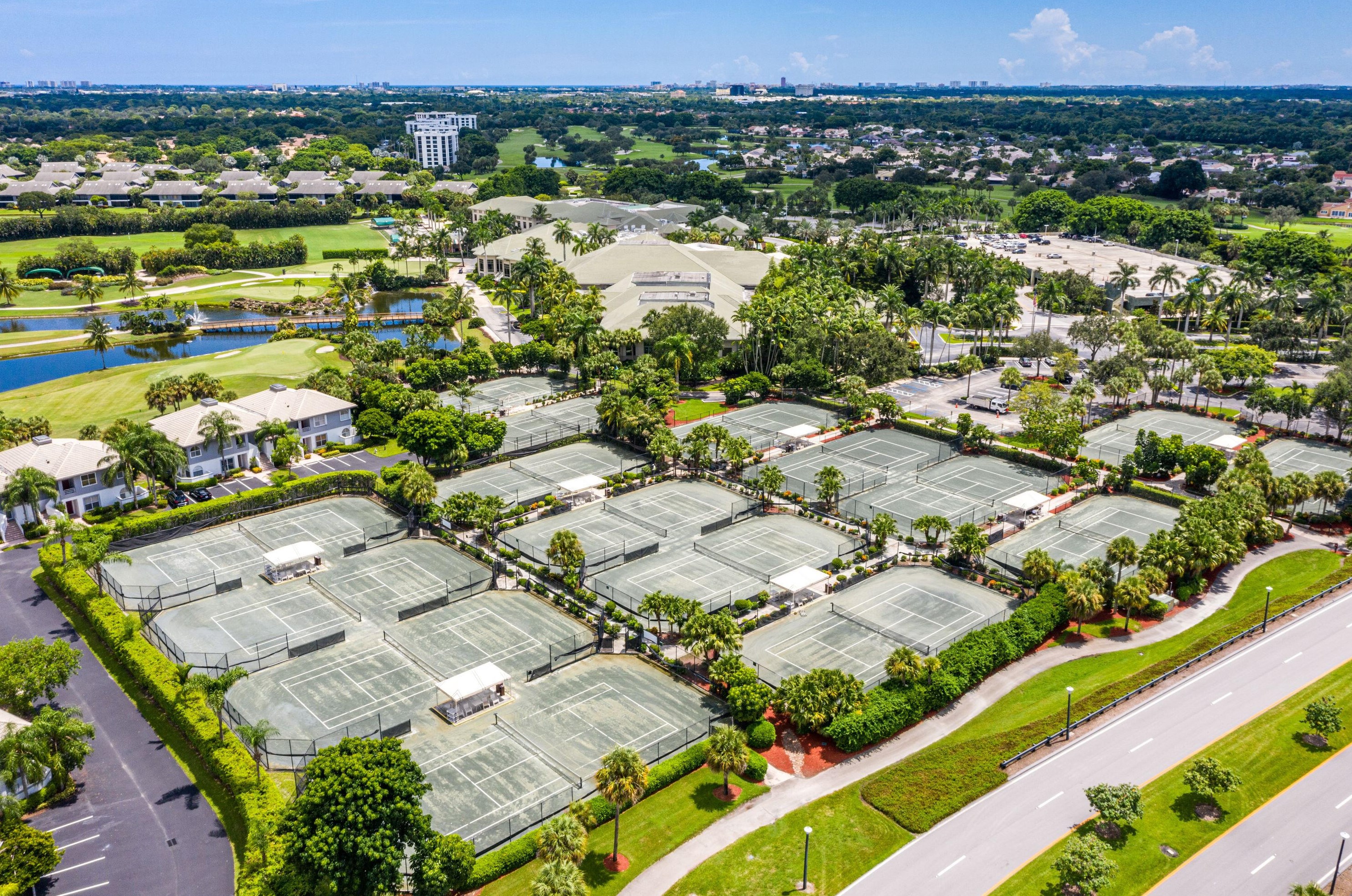 21205 Clubside Dr, Boca Raton FL 33434-4743 exterior