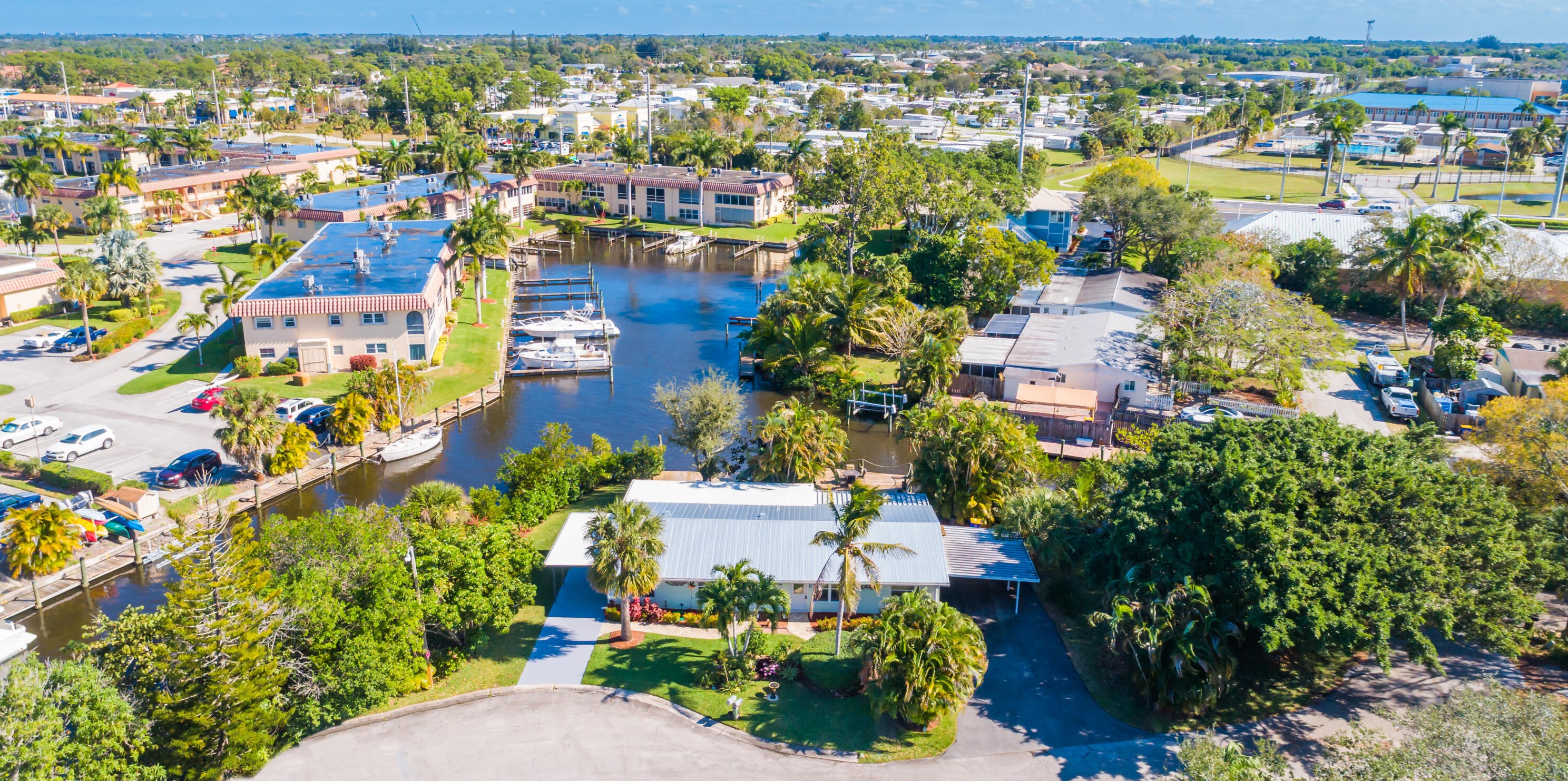 2435 Hideaway Ln, Stuart FL  34994-4810 exterior