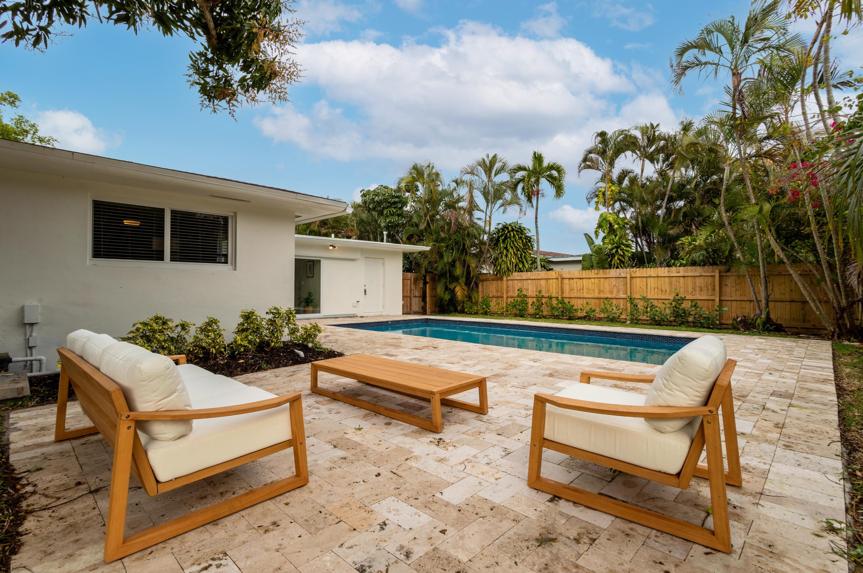 108 31st Ave, Boynton Beach FL  33435-8227 exterior