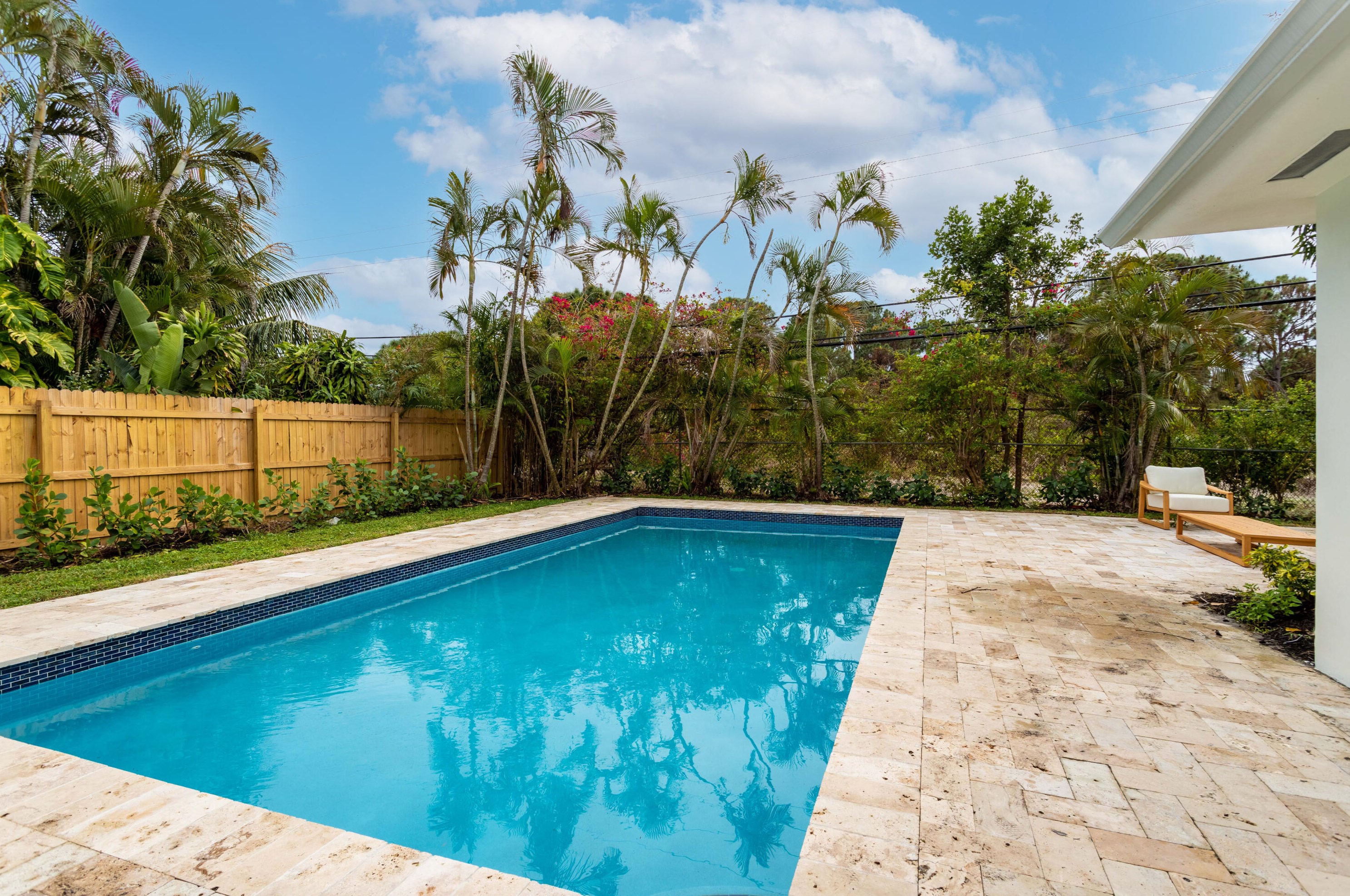 108 31st Ave, Boynton Beach FL  33435-8227 exterior