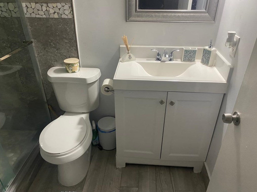 2368 Waterside Dr, Lake Worth FL 33461-2556 exterior