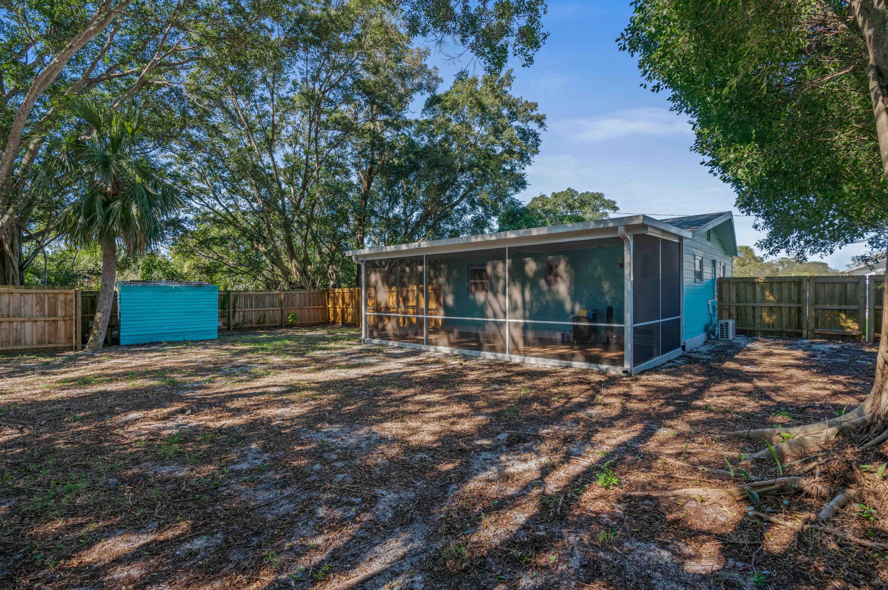 8436 Fern St, Hobe Sound FL  33455-7116 exterior