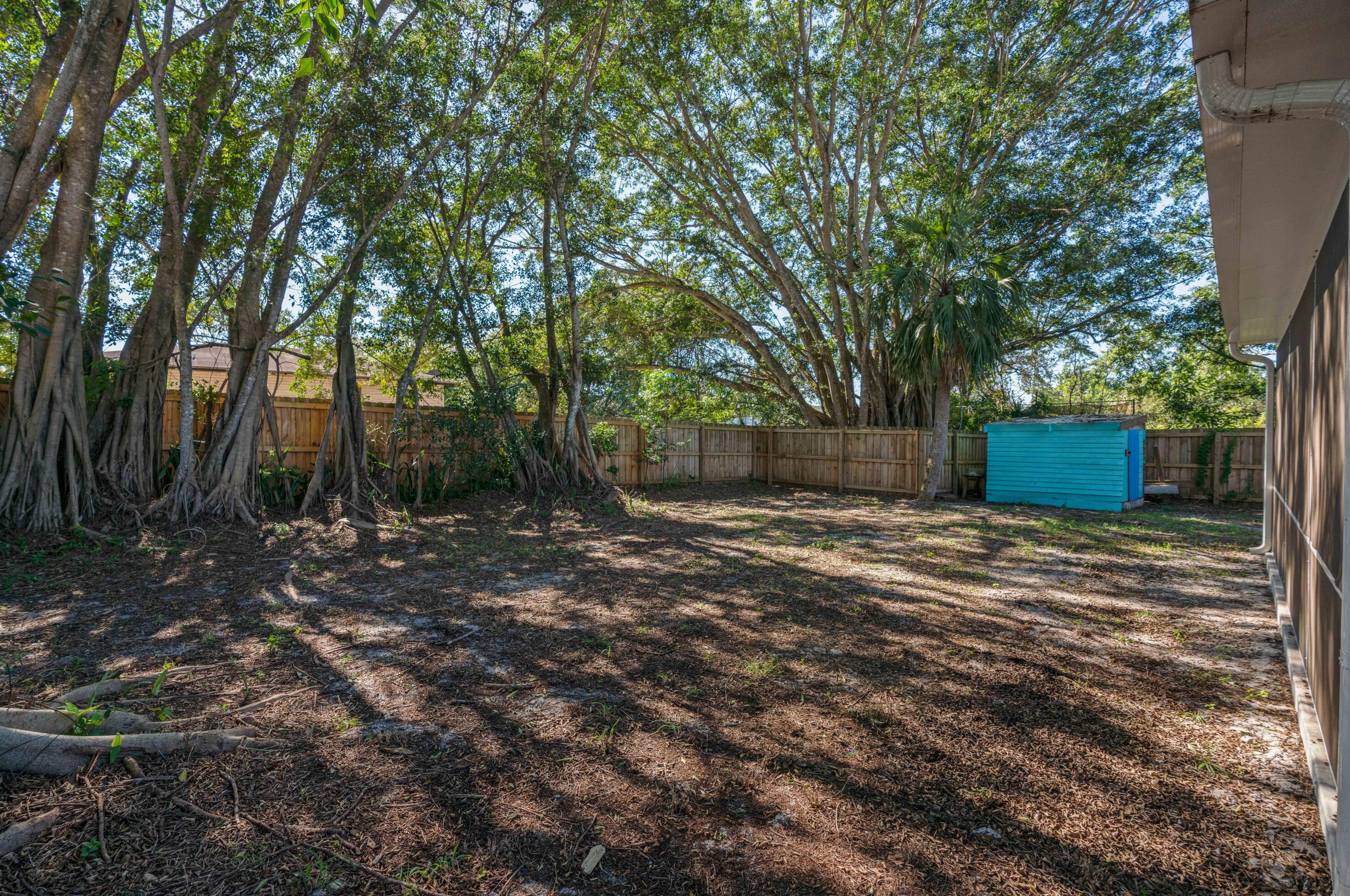 8436 Fern St, Hobe Sound FL  33455-7116 exterior