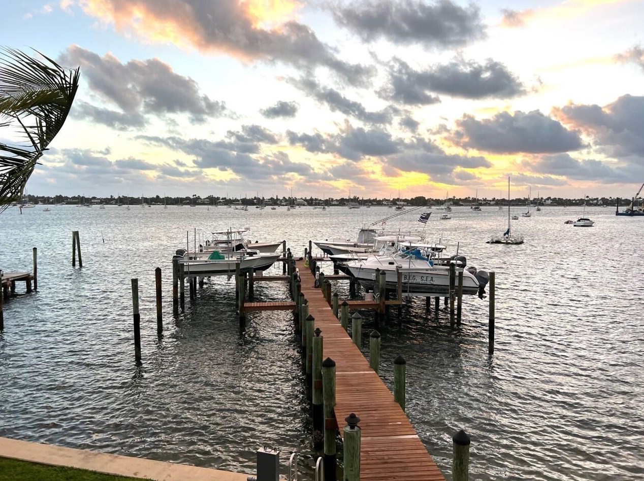 4700 N Flagler Dr #212, West Palm Beach, FL 33407