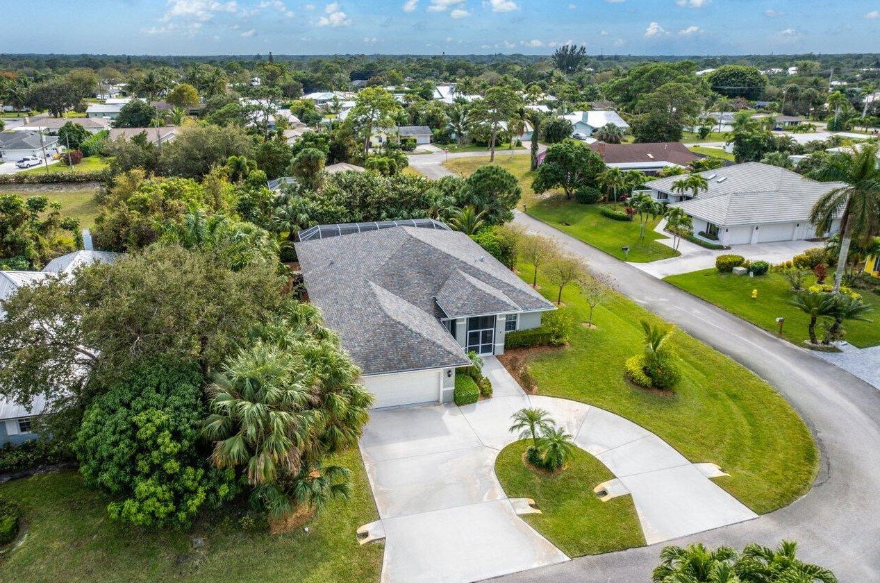 4551 Chelsea Cir, Stuart FL  34997-2344 exterior