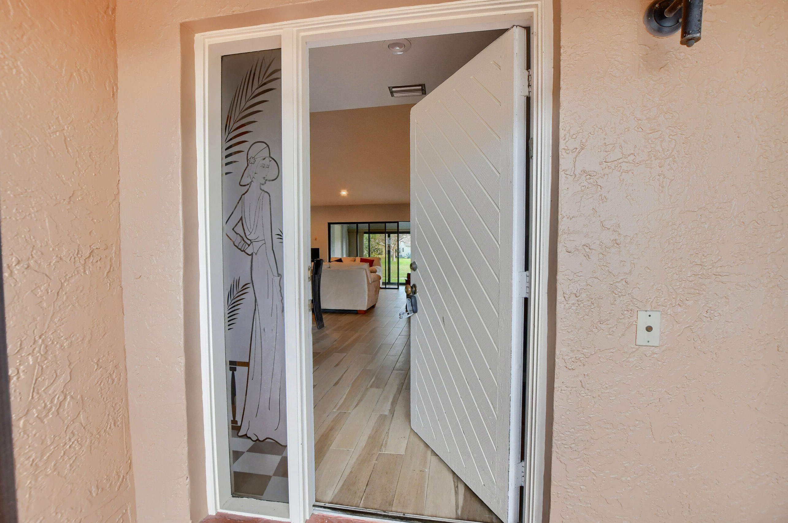 10768 Waterberry Dr, Boca Raton FL  33498-1689 exterior