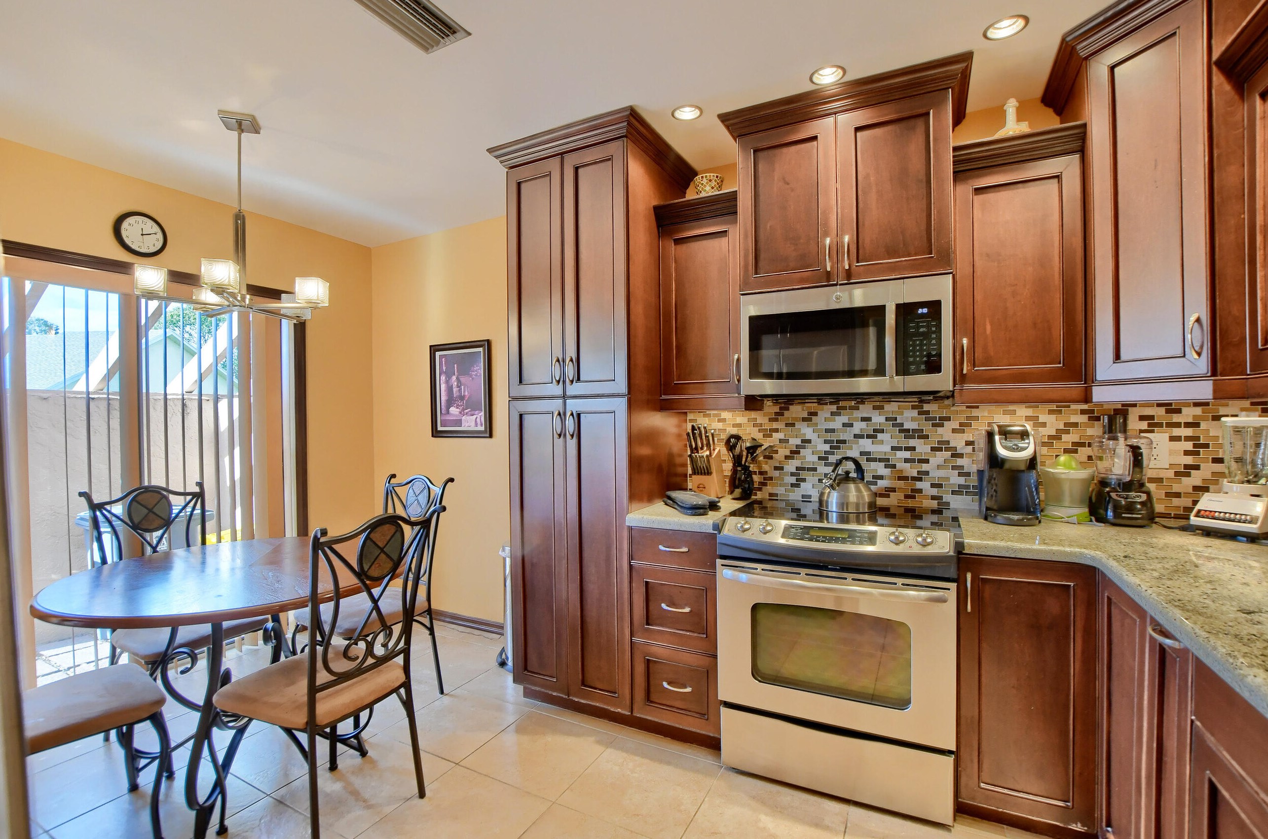 10768 Waterberry Dr, Boca Raton FL  33498-1689 exterior