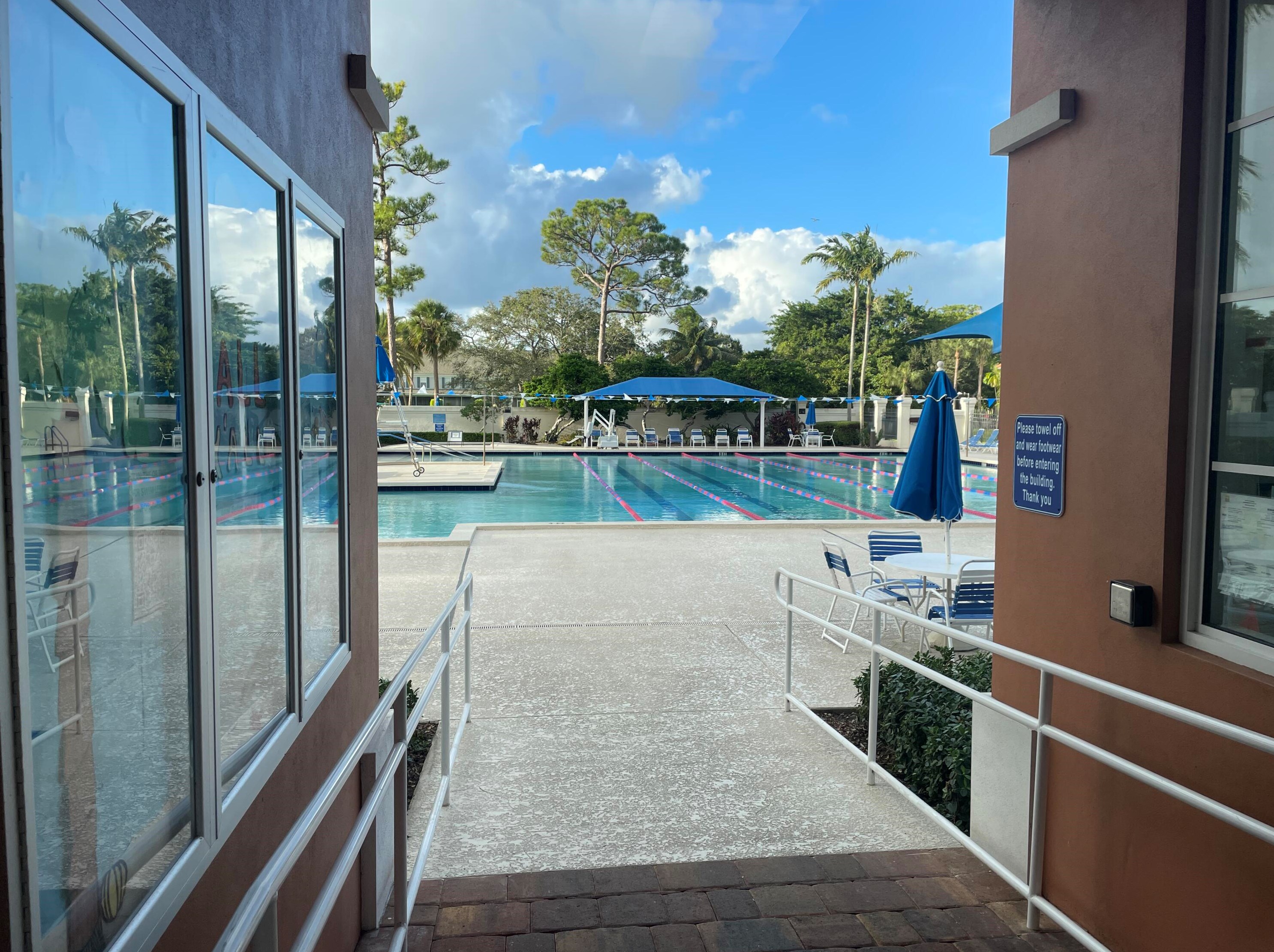 5635 Fox Hollow Dr, Boca Raton FL 33486-8937 exterior