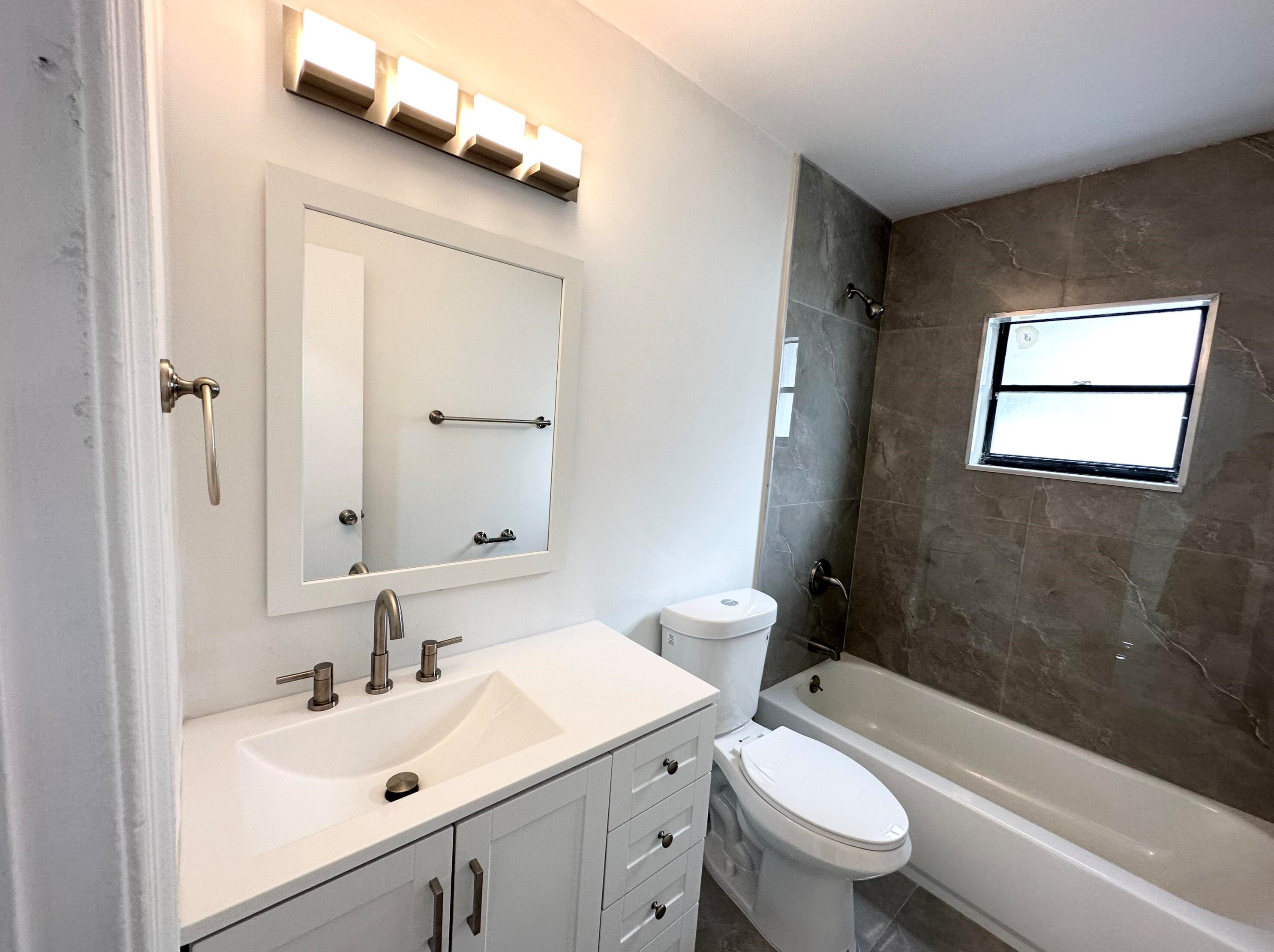 9291 Gettysburg Rd, Boca Raton FL  33434-5528 exterior