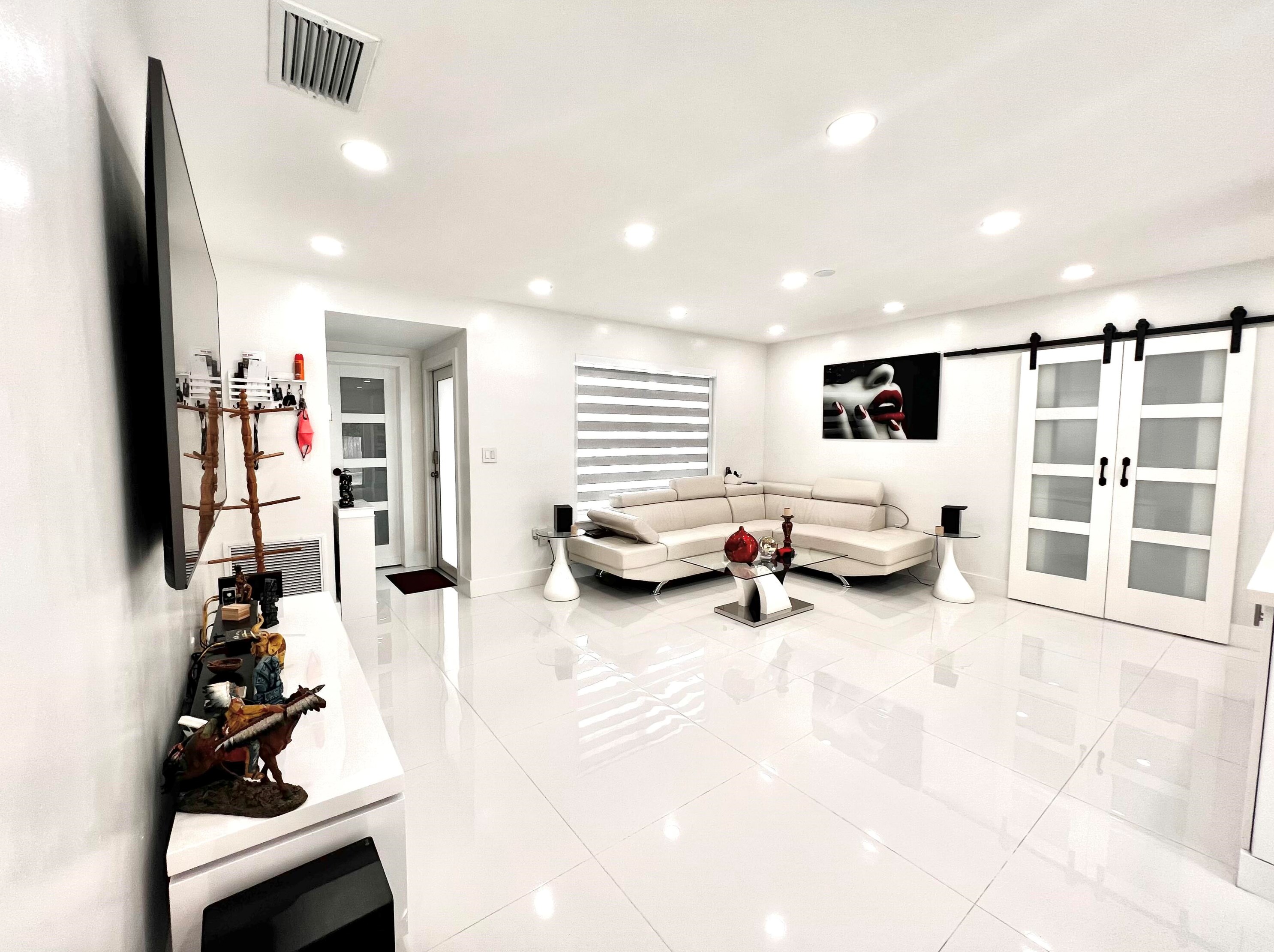 2200 65th Way, Hollywood FL  33024-4024 exterior