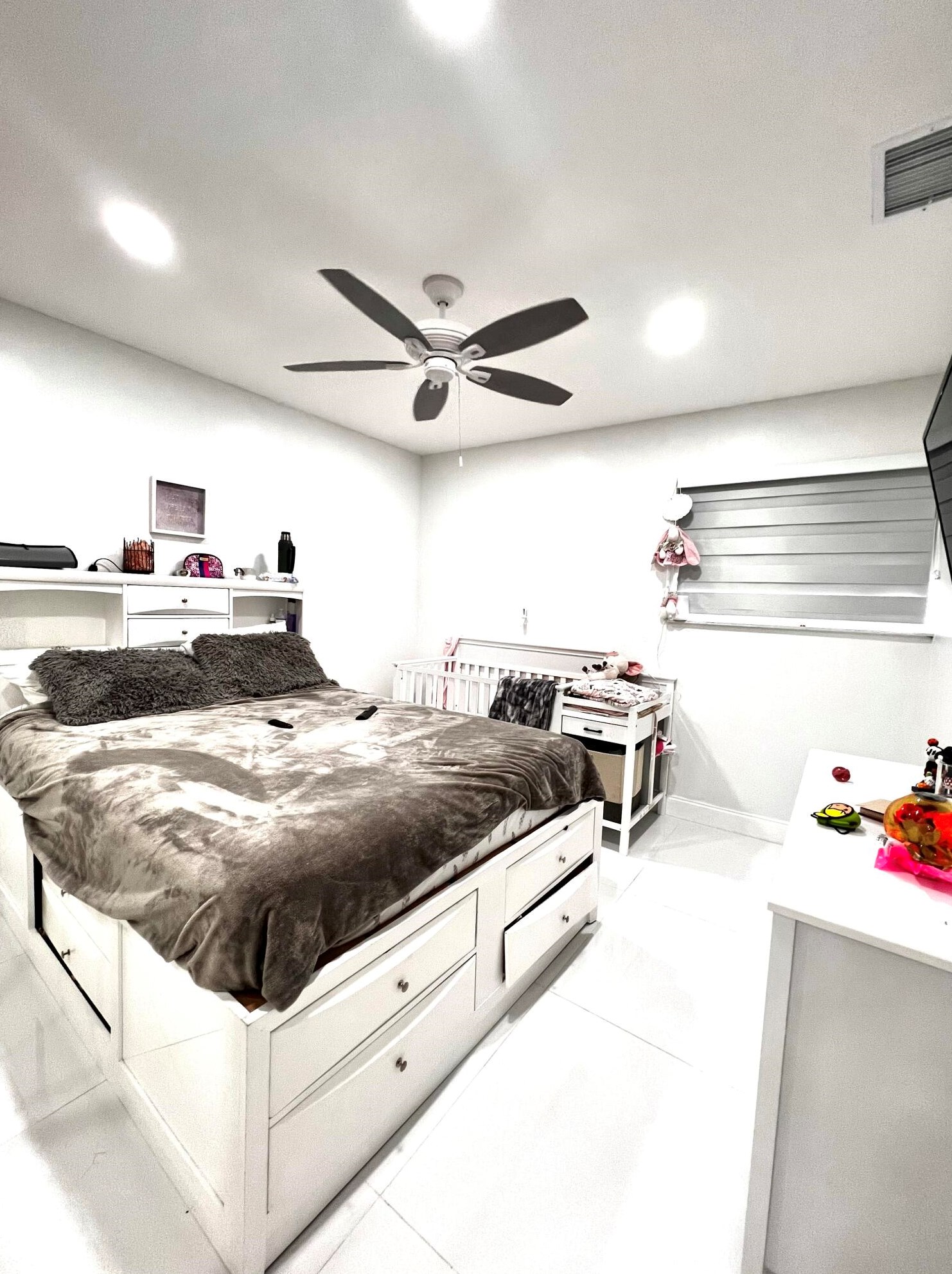 2200 65th Way, Hollywood FL  33024-4024 exterior