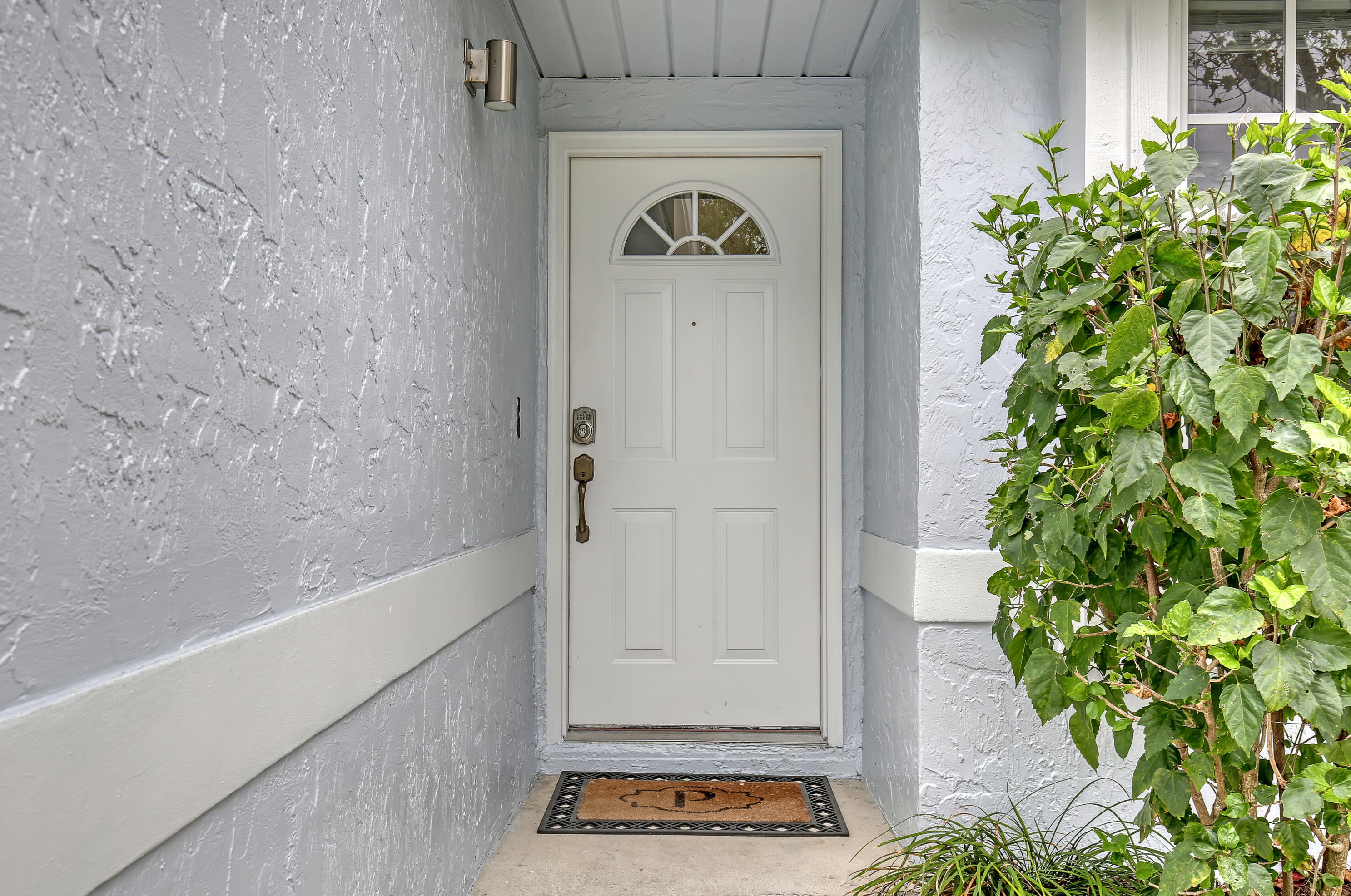 18 Misty Meadow Dr, Boynton Beach FL  33436-8938 exterior