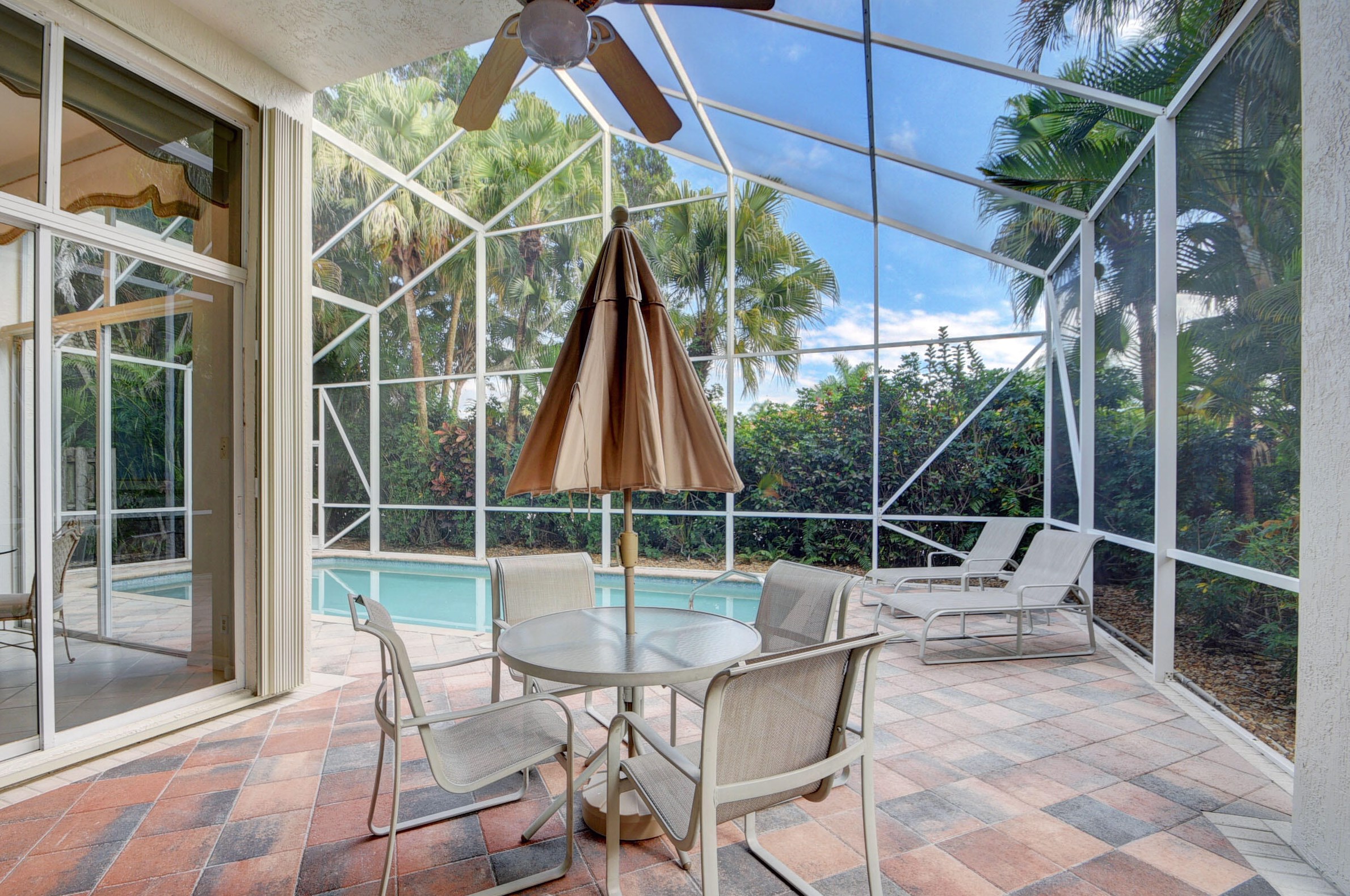 10834 Greenbriar Villa Dr, Lake Worth FL  33449-8624 exterior