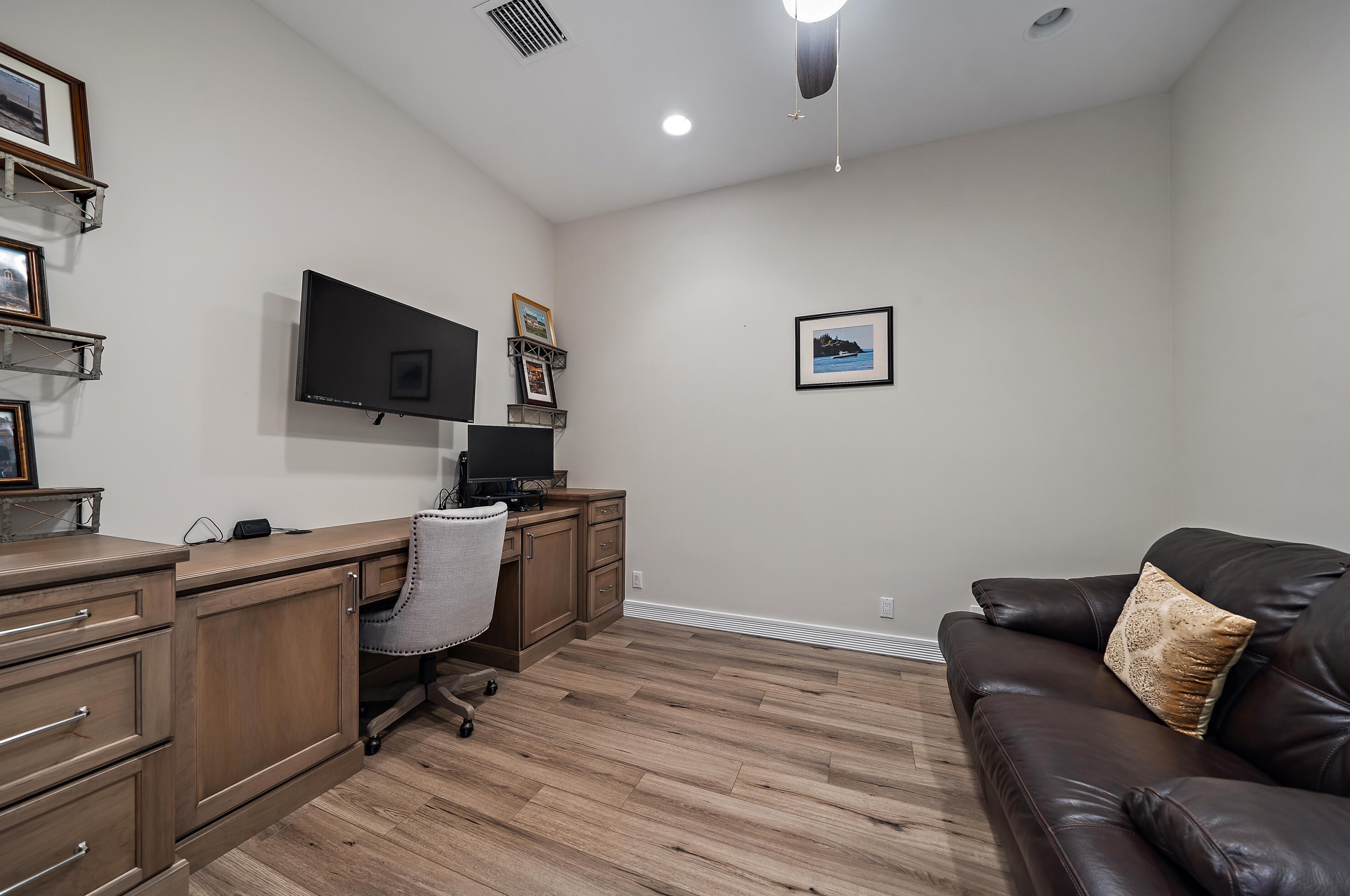 132 Golf Village Blvd, Jupiter FL  33458-7824 exterior