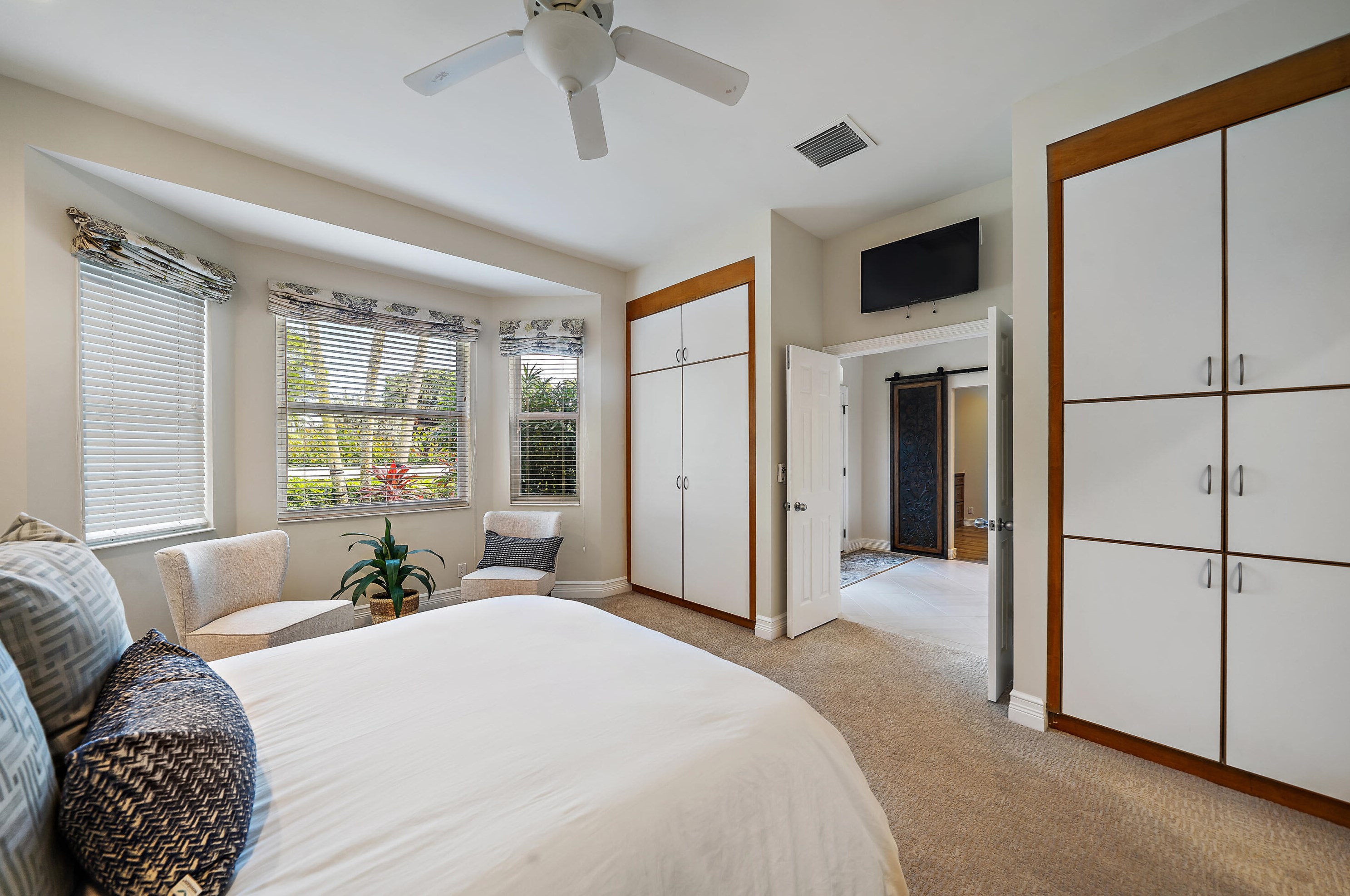 132 Golf Village Blvd, Jupiter FL  33458-7824 exterior