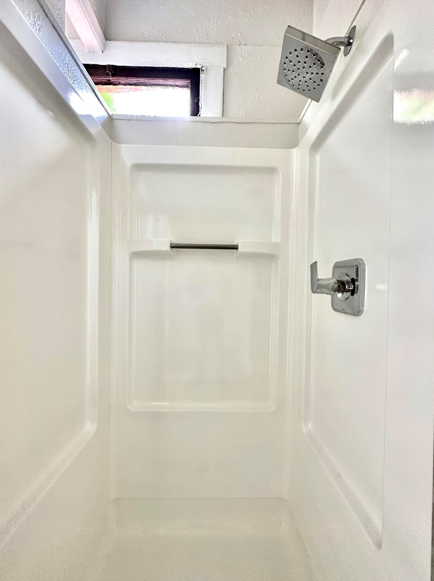 424 Kanuga Dr #4, West Palm Beach, FL 33401