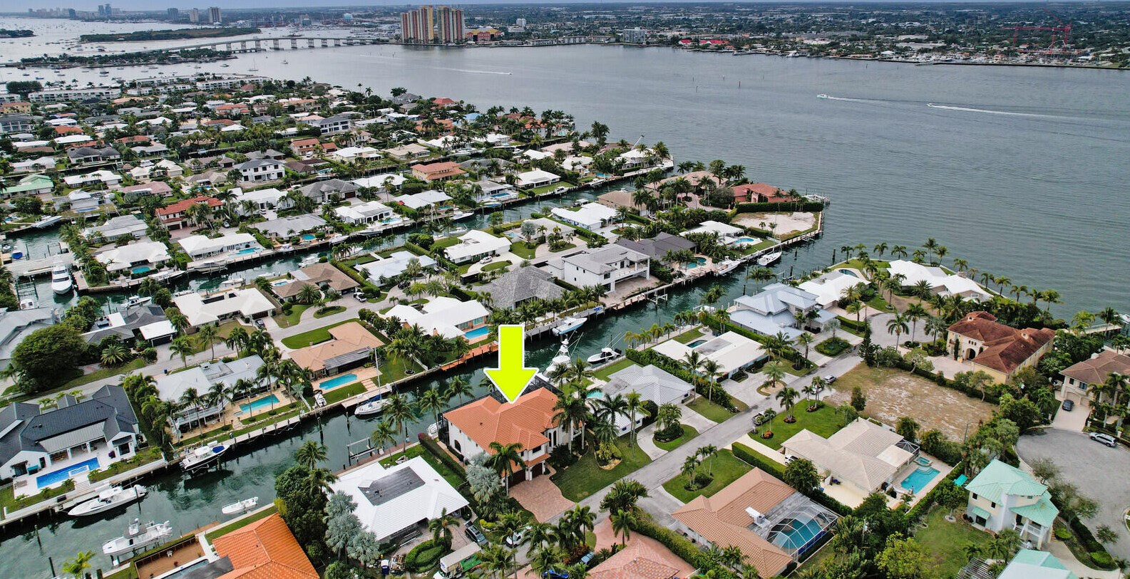 1061 Gulfstream Way, West Palm Beach FL  33411-1816 exterior