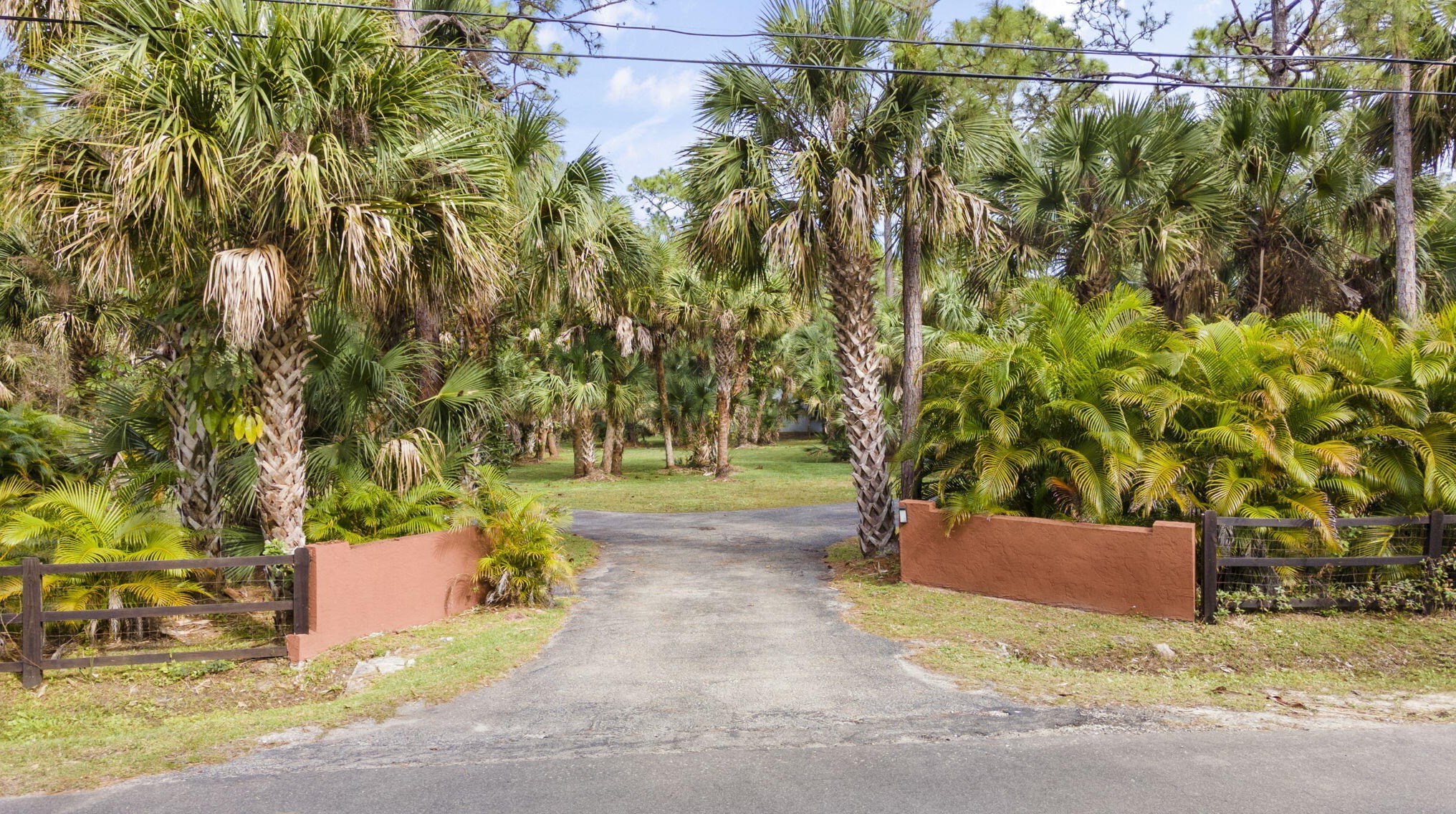 9417 Whippoorwill Trl, Jupiter FL  33478-6373 exterior