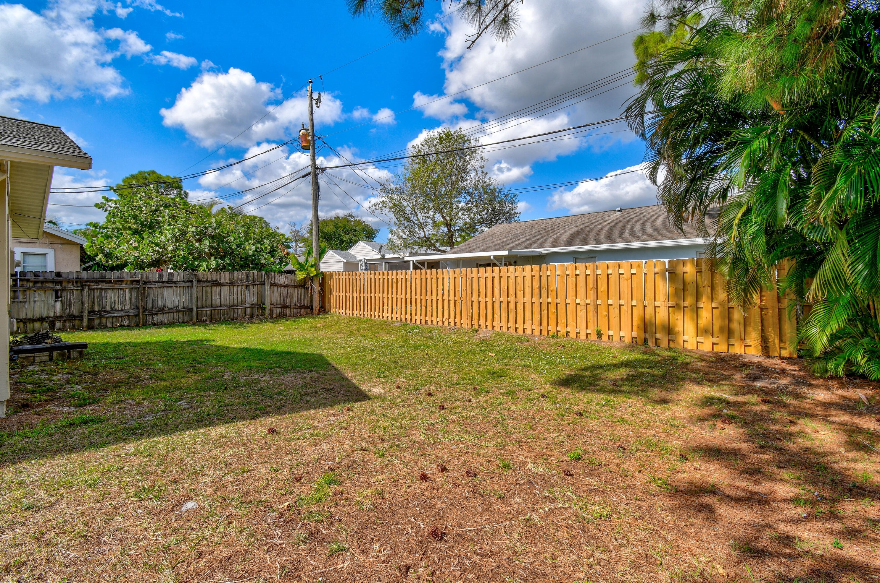 6027 Roger St, Jupiter FL  33458-6726 exterior