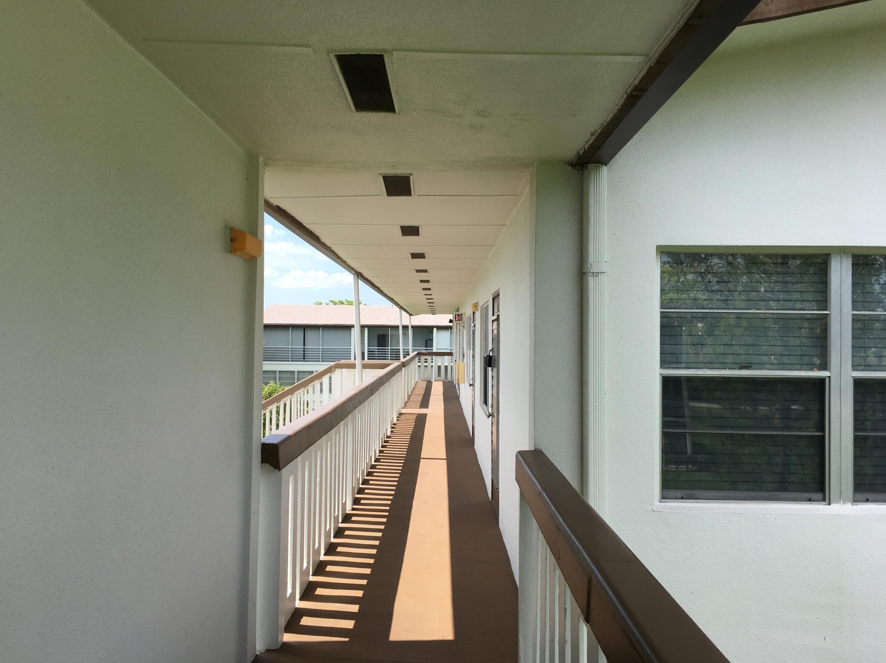 407 Mansfield J, Boca Raton FL  33434-4940 exterior