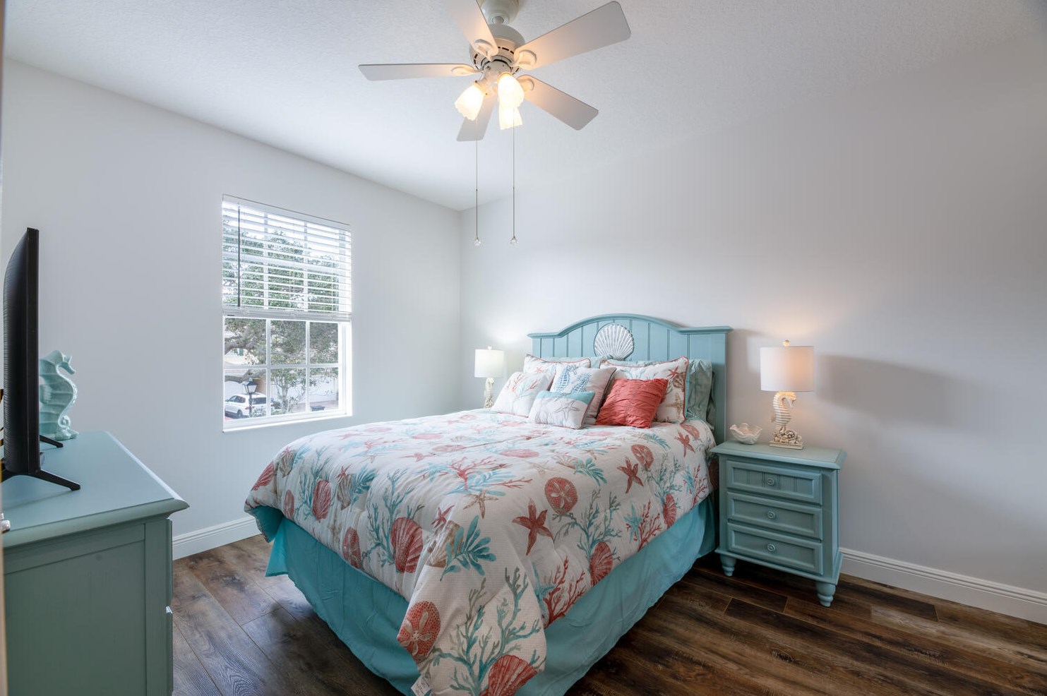 136 Middlebury Dr, Jupiter FL  33458-3006 exterior