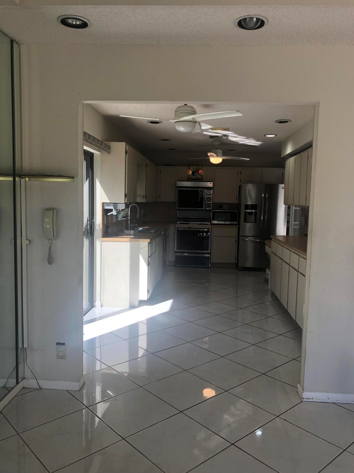 21075 Madria Cir, Boca Raton FL 33433-2531 exterior