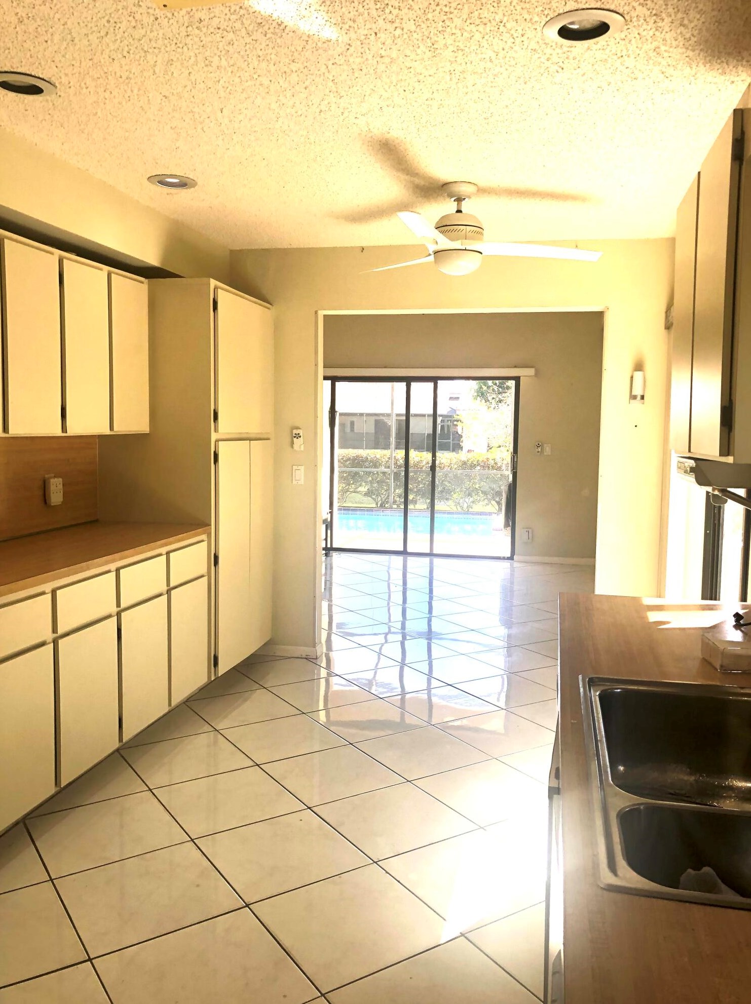 21075 Madria Cir, Boca Raton FL 33433-2531 exterior