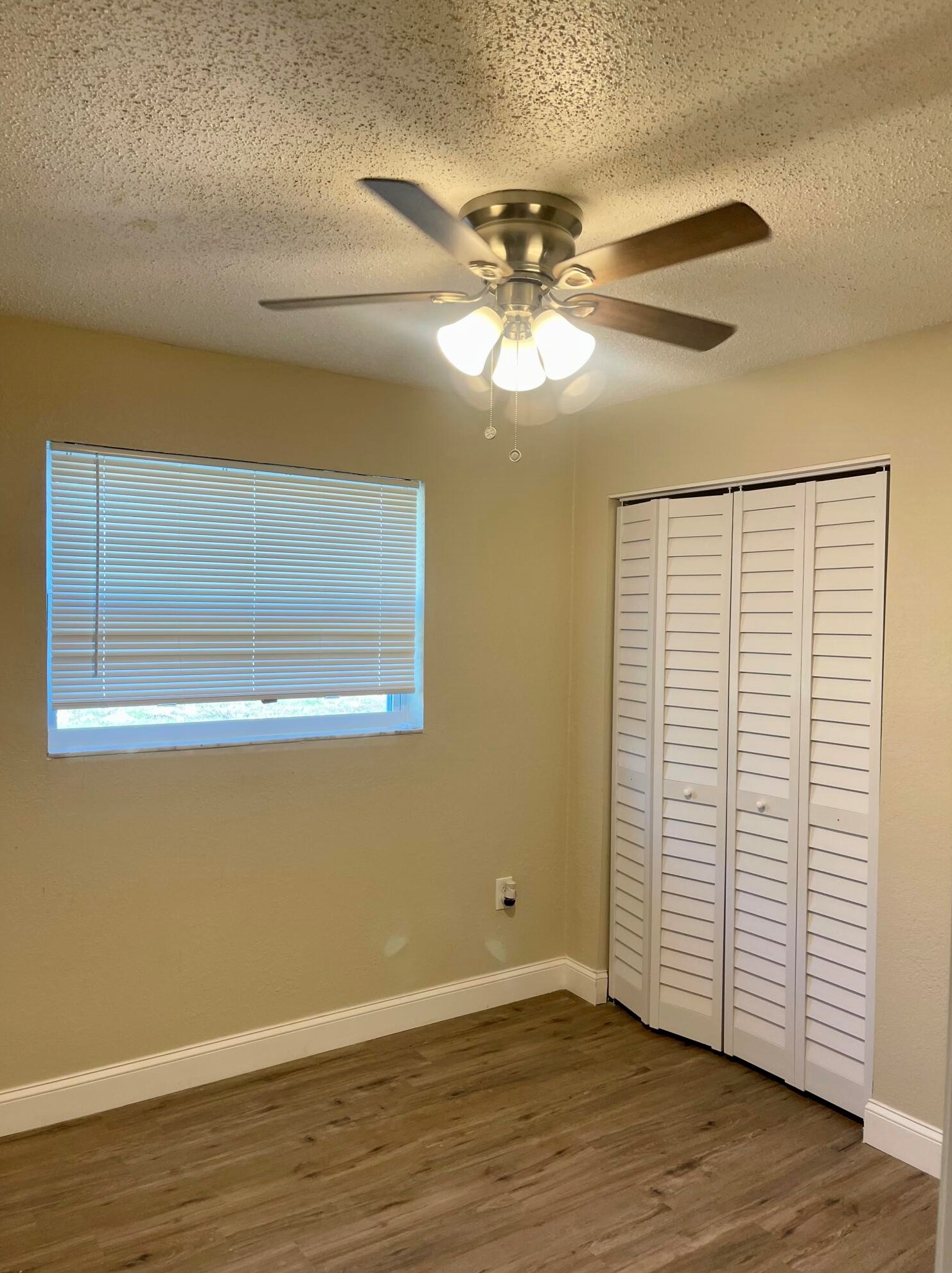 7683 87th Ct, Okeechobee FL  34972-7327 exterior