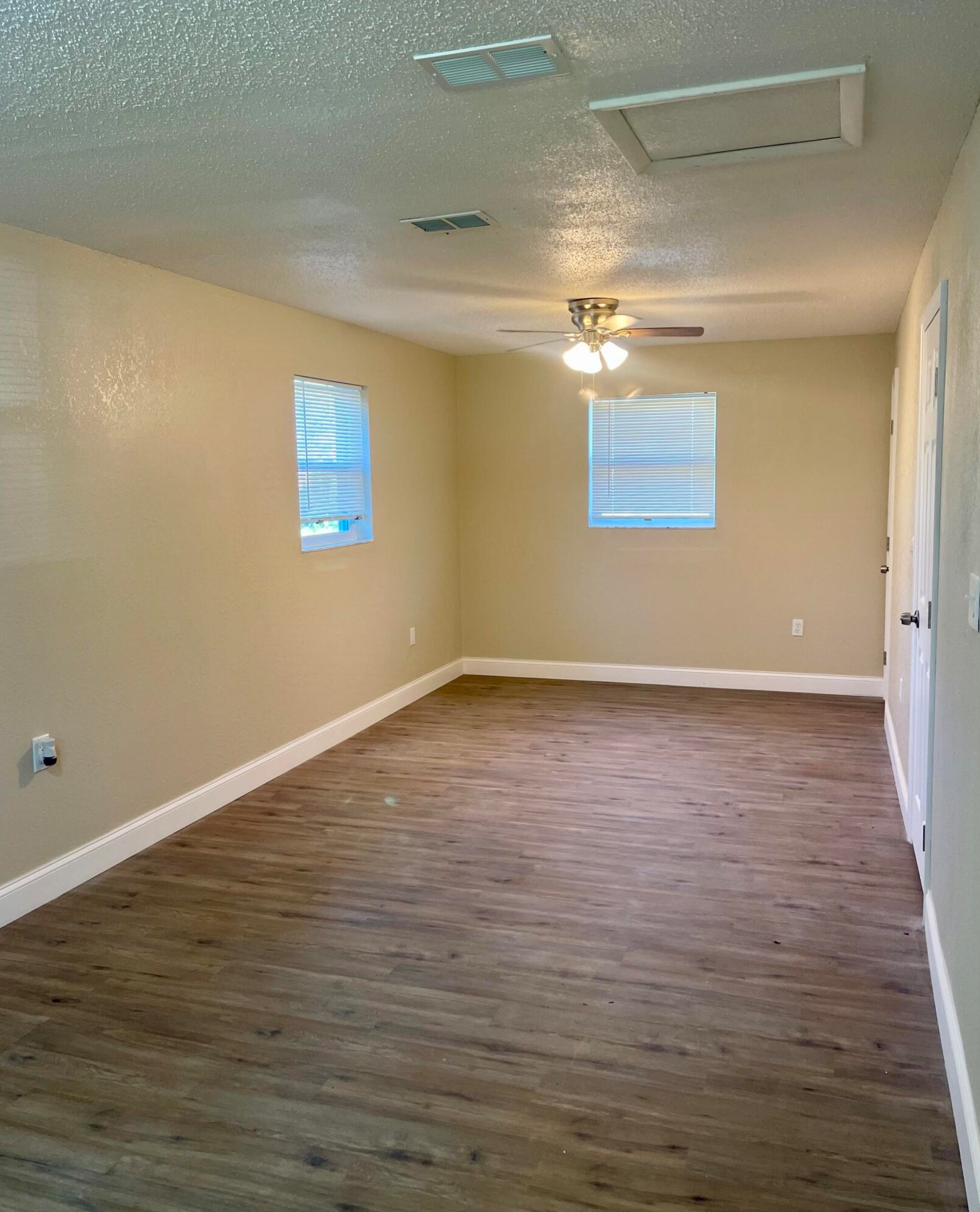 7683 87th Ct, Okeechobee FL  34972-7327 exterior