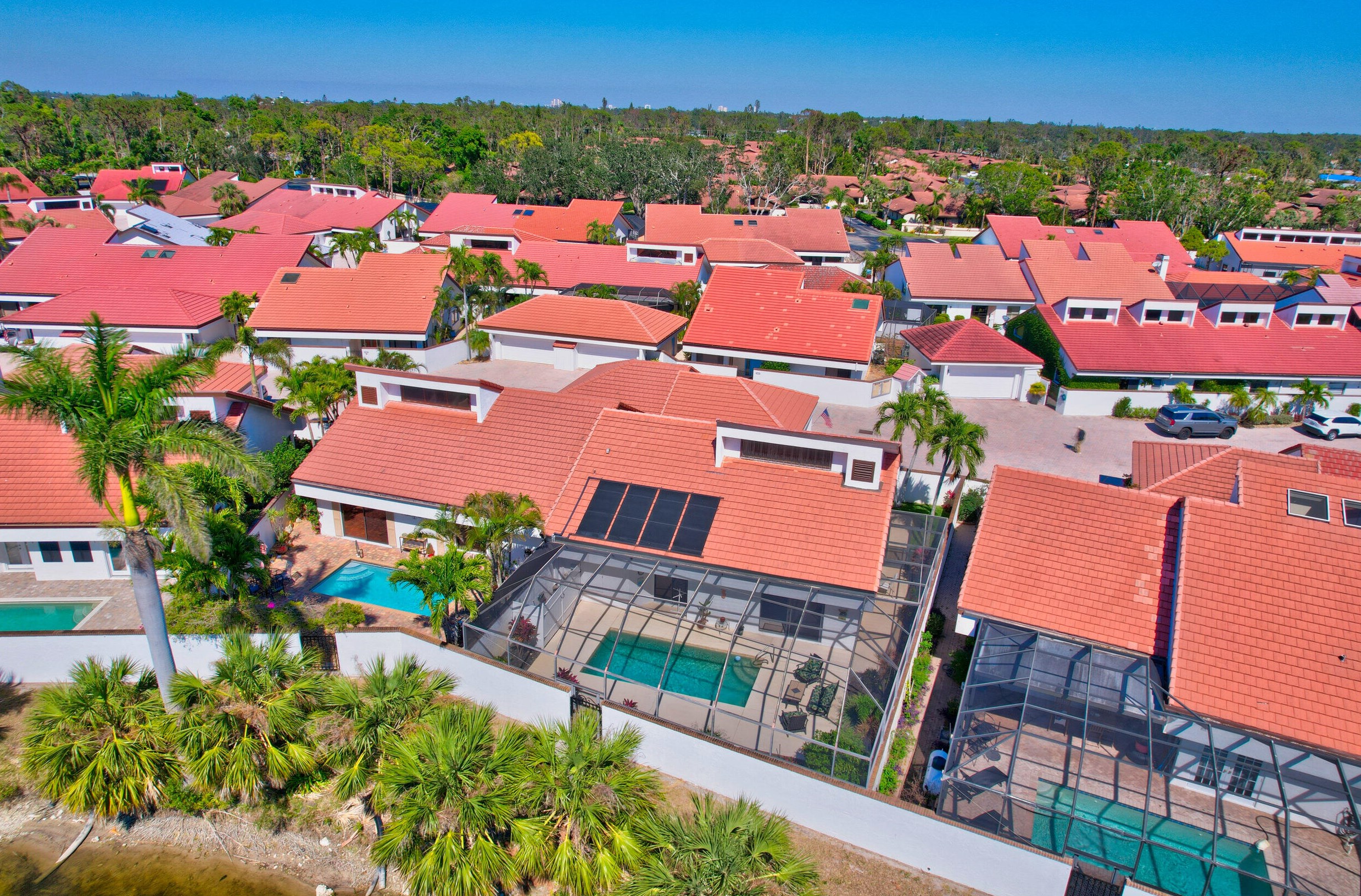 5458 Harbour Castle Dr, Fort Myers FL 33907-7844 exterior