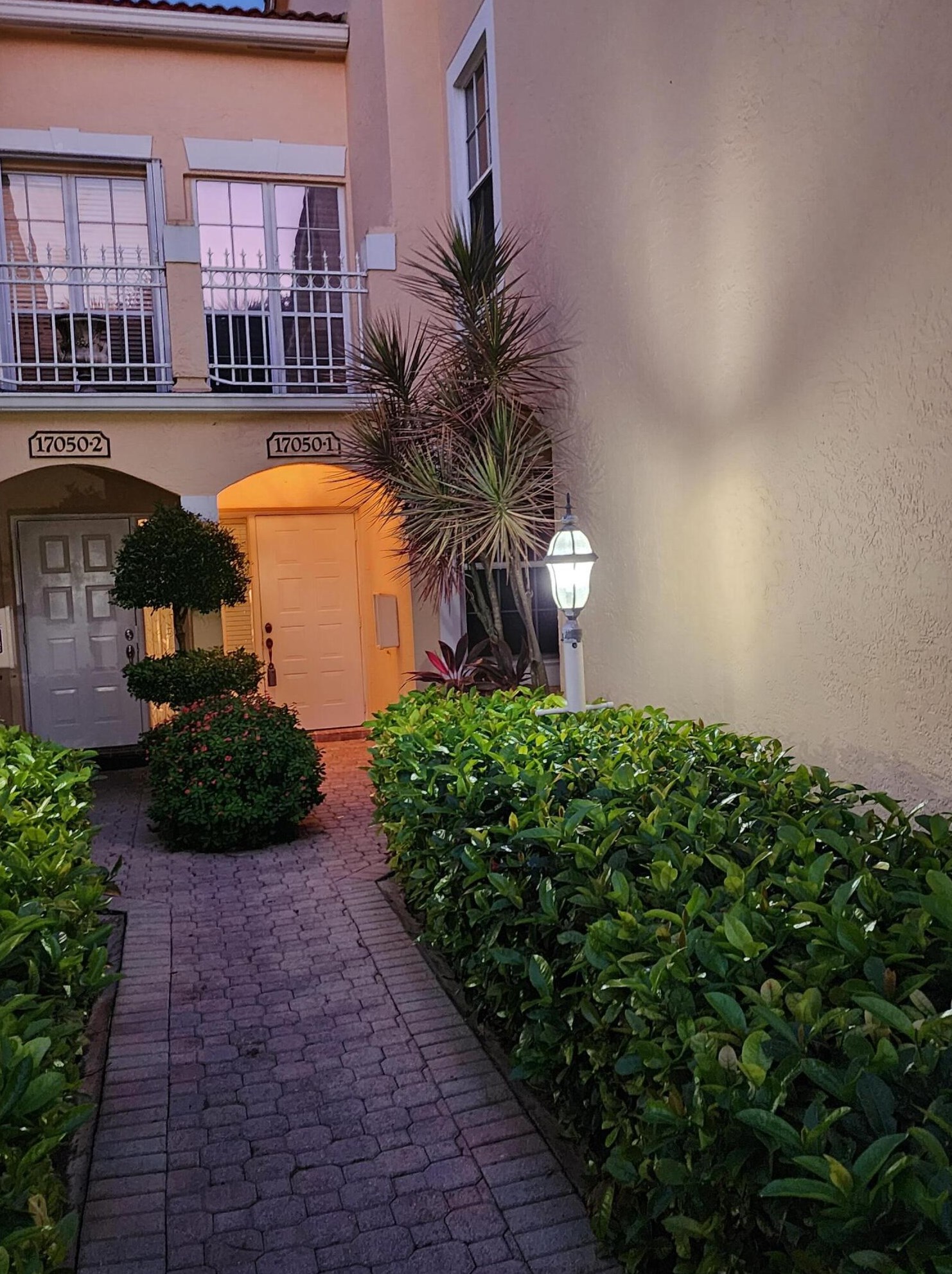 17050 Emile St, Boca Raton FL  33487-1098 exterior