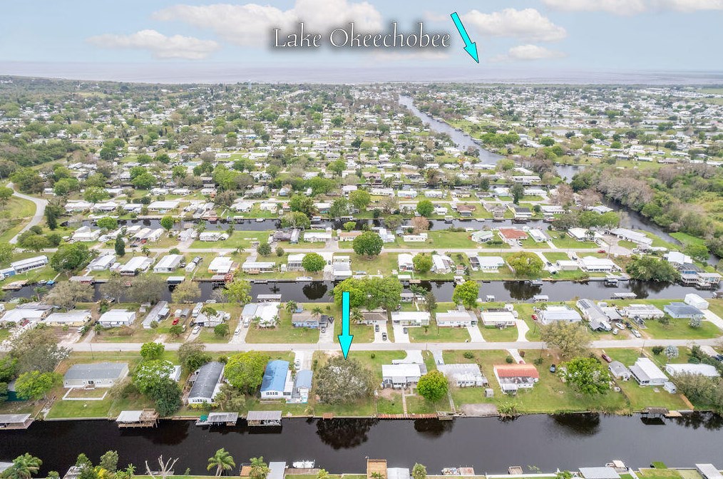 3023 19th Ct, Okeechobee FL  34974-6318 exterior