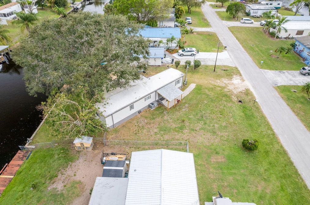 3023 19th Ct, Okeechobee FL  34974-6318 exterior