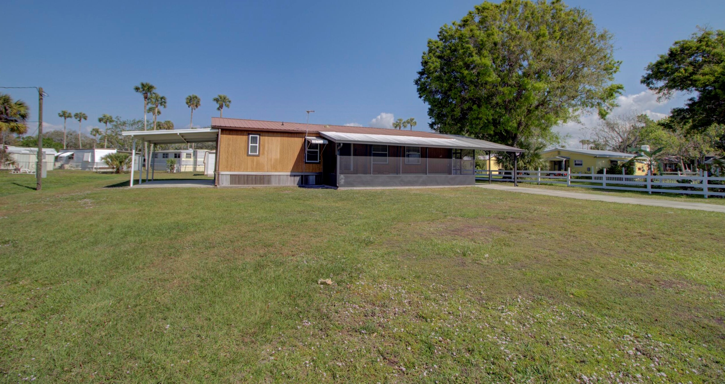 4173 26th St, Okeechobee FL  34974-6576 exterior
