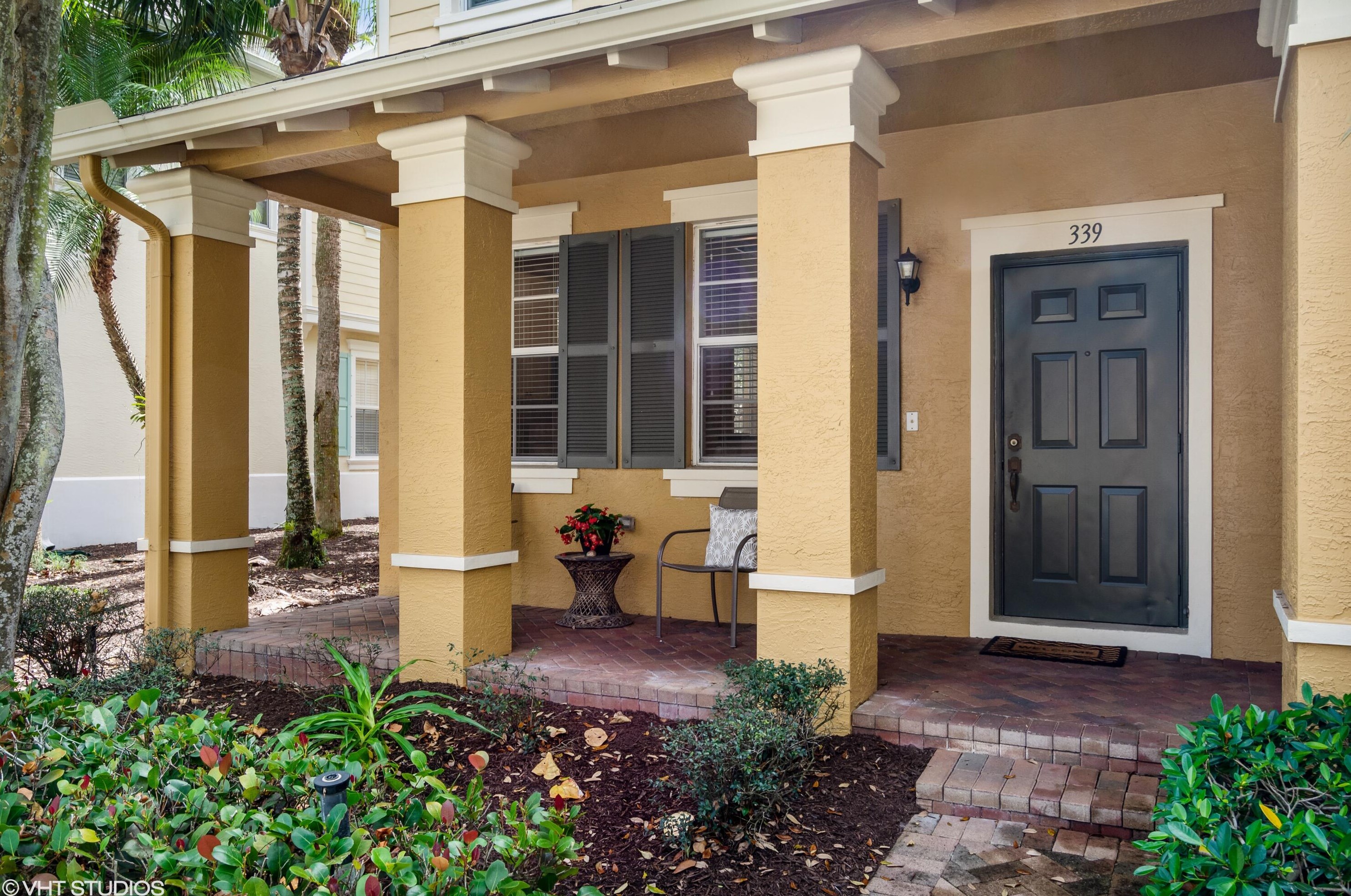 339 Bay Cedar Cir, Jupiter FL  33458-7111 exterior