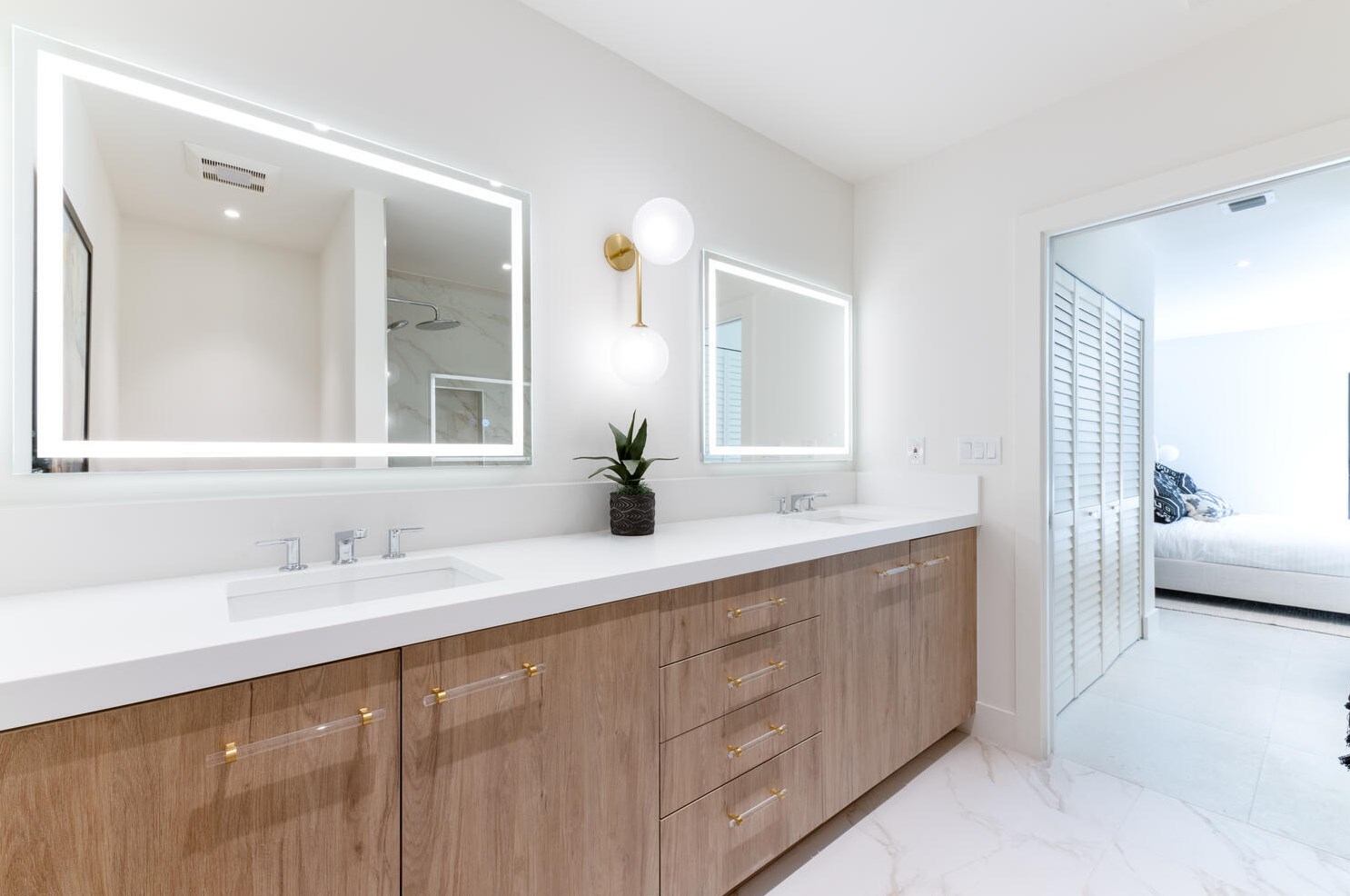 161 Yale Dr, Lake Worth FL  33460-6360 exterior