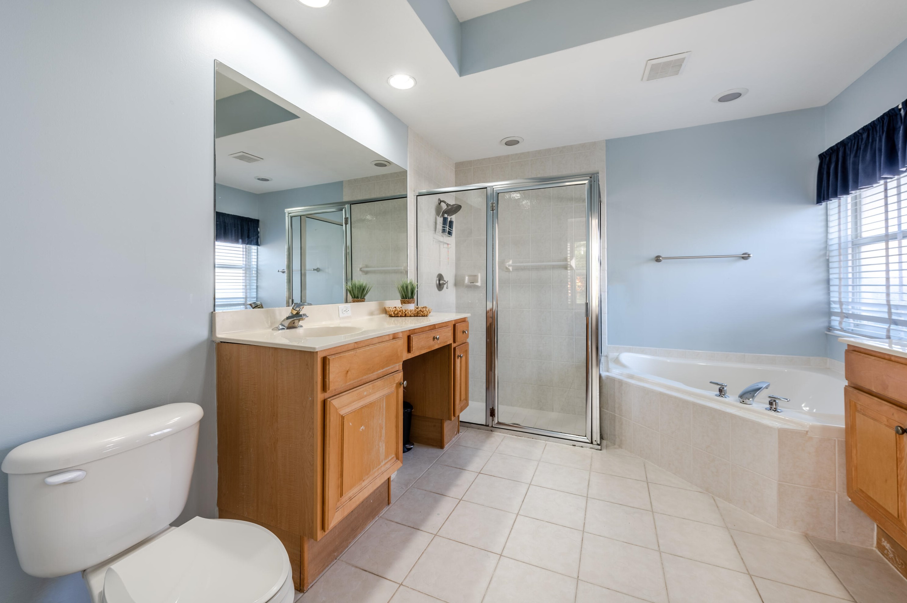 4050 Bahia Isle Cir, Lake Worth FL  33449-8305 exterior