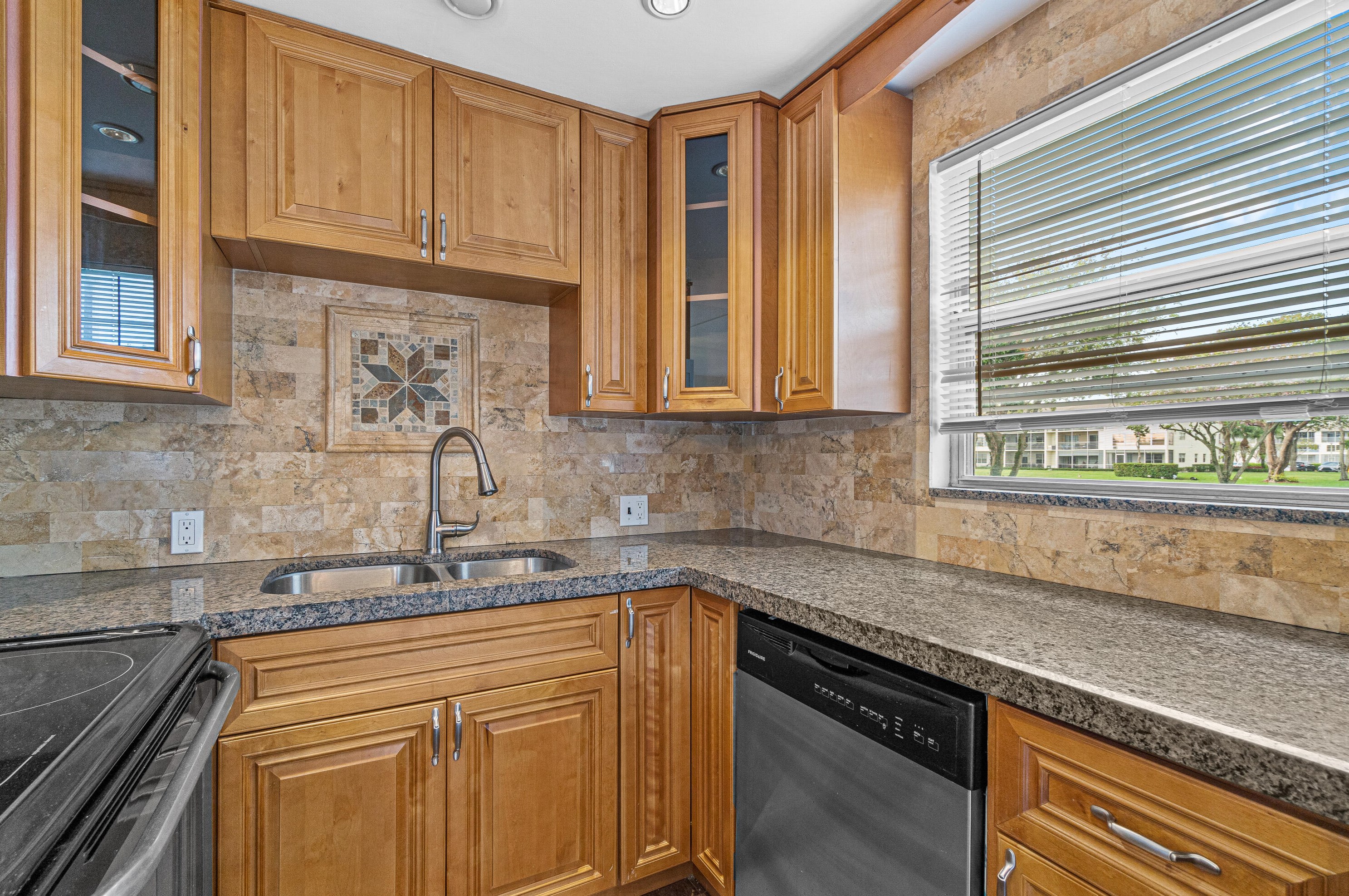 299 Preston H, Boca Raton FL 33434-2485 exterior